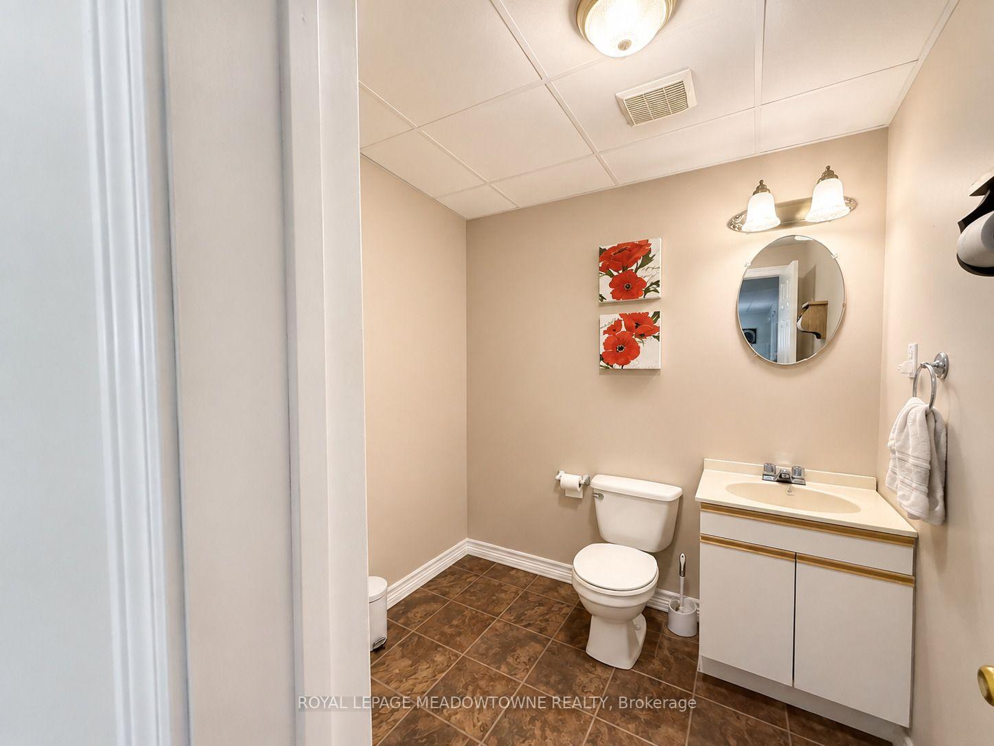 Photo 26 of 89 Royal Beech Drive, Wasaga Beach — HOMEH