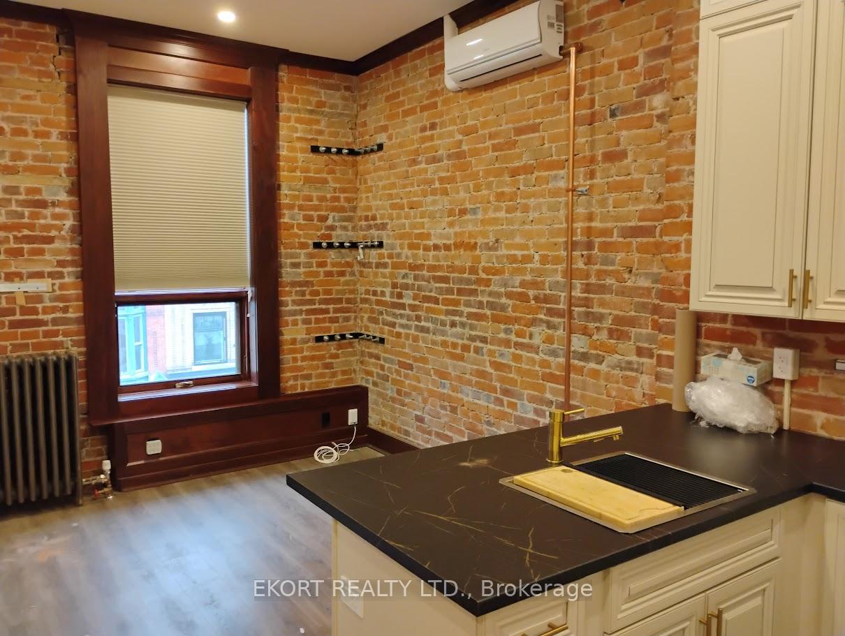 Photo 2 of Unit 6, 251 Front Street, Belleville, Belleville Ward — HOMEH