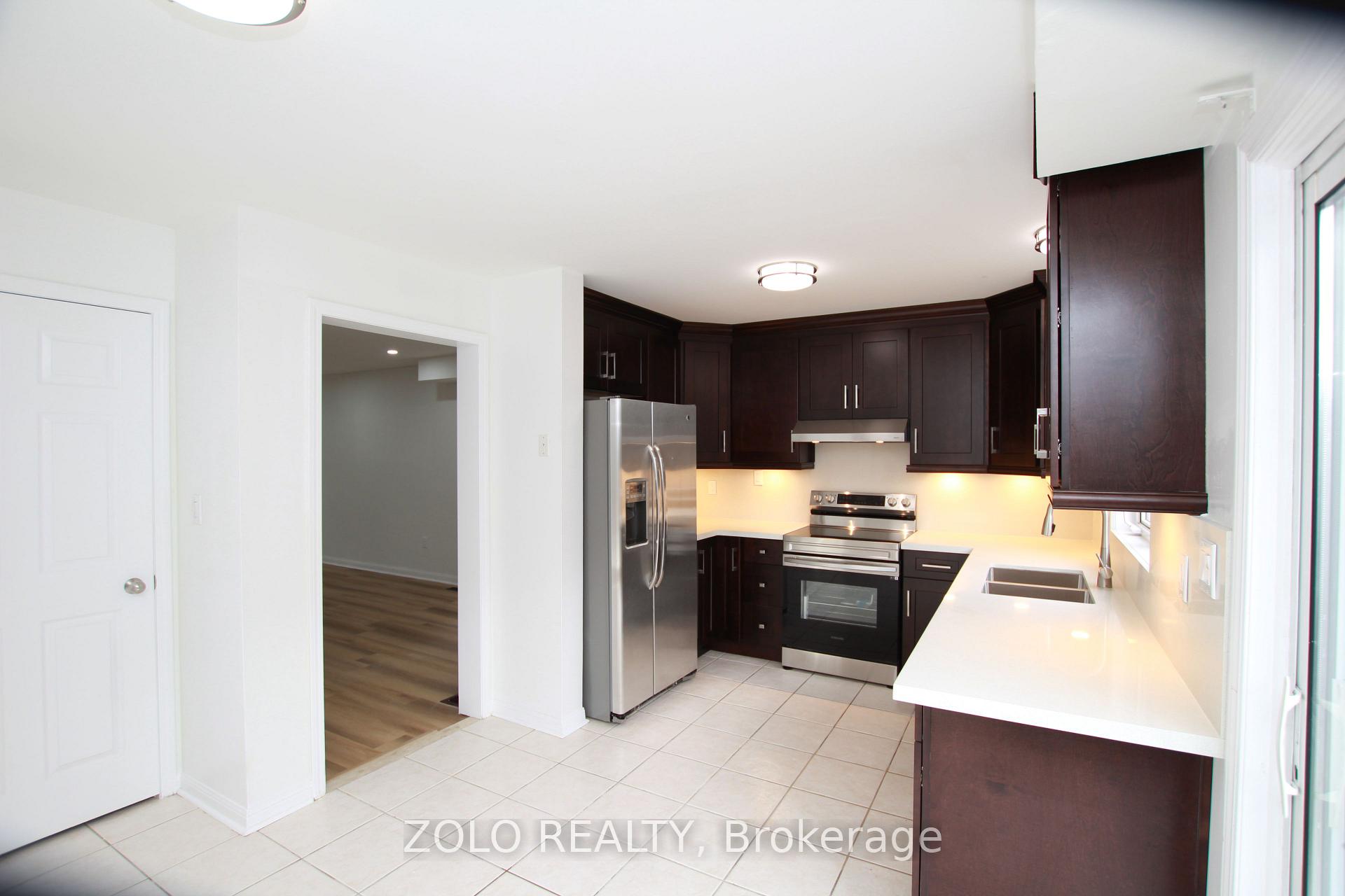 Photo 2 of 226 Equator Crescent N, Vaughan, Vellore Village — HOMEH