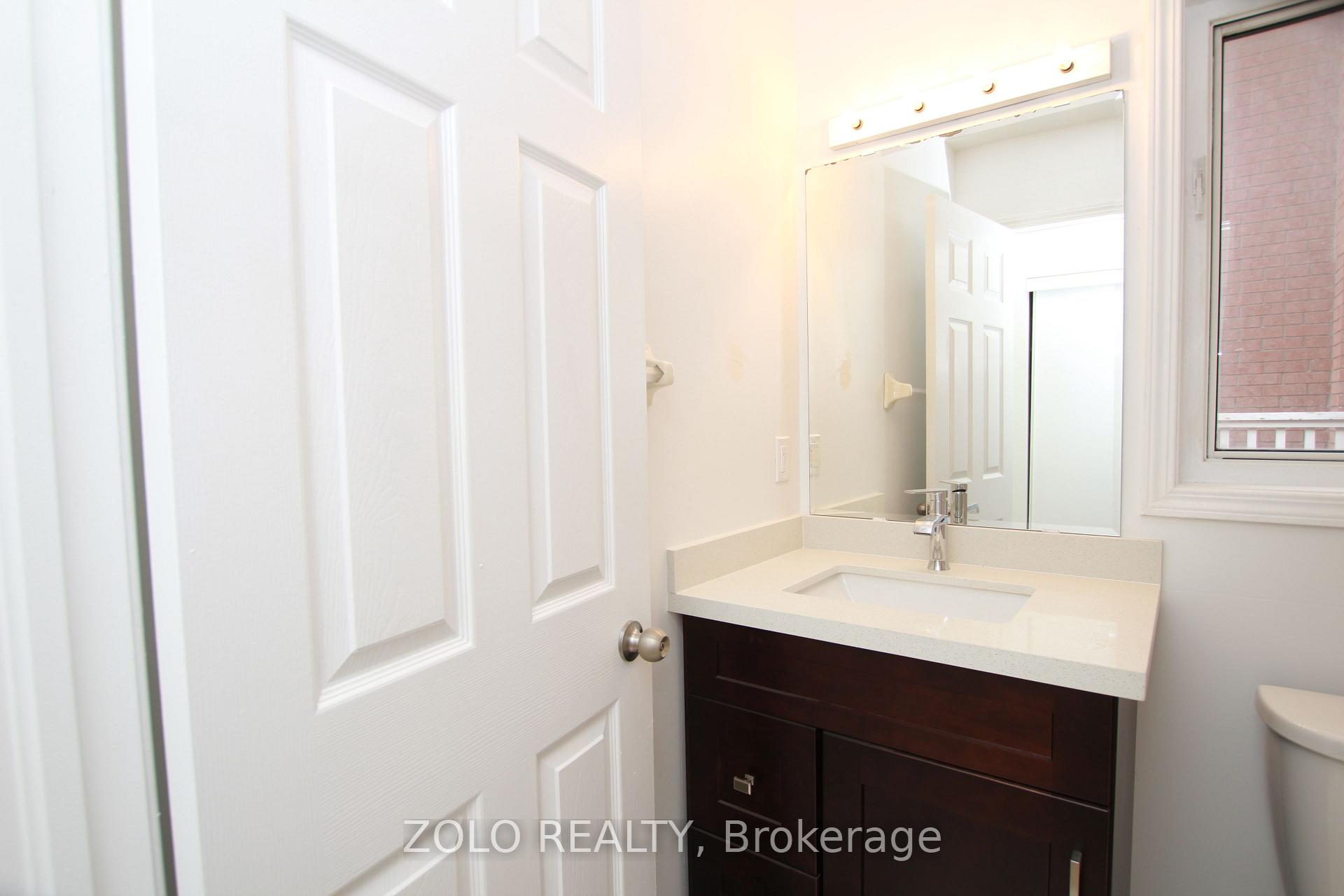 Photo 15 of 226 Equator Crescent N, Vaughan, Vellore Village — HOMEH