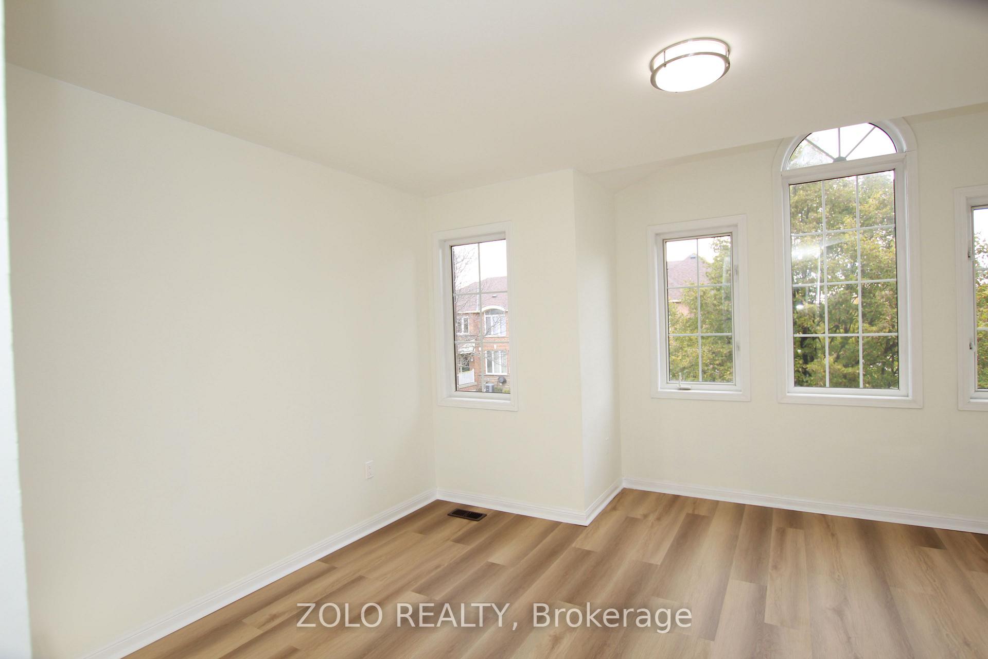 Photo 14 of 226 Equator Crescent N, Vaughan, Vellore Village — HOMEH