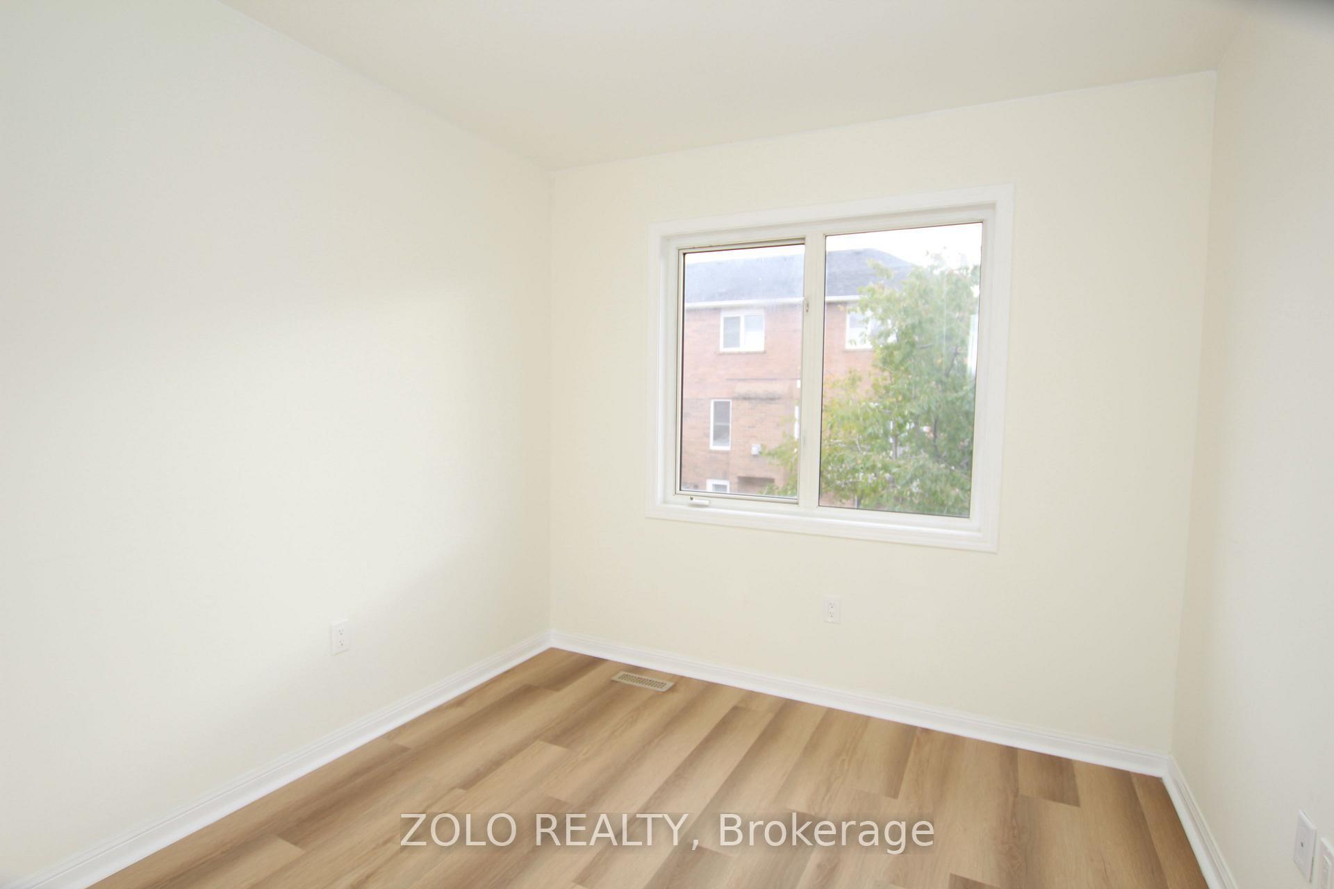 Photo 16 of 226 Equator Crescent N, Vaughan, Vellore Village — HOMEH