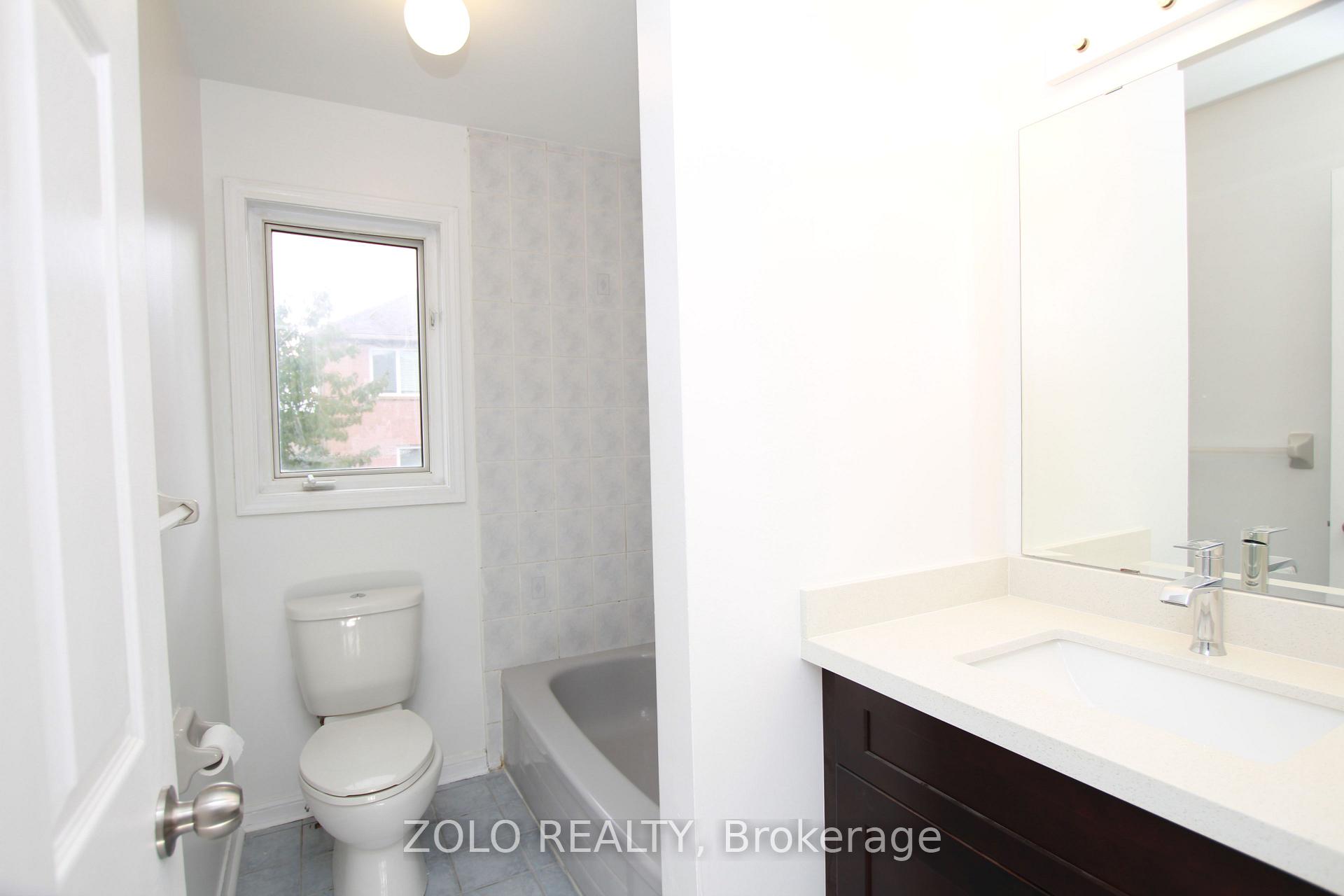 Photo 18 of 226 Equator Crescent N, Vaughan, Vellore Village — HOMEH
