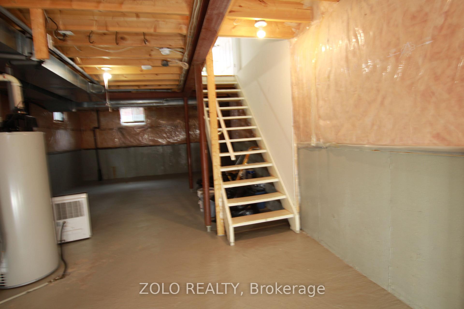 Photo 28 of 226 Equator Crescent N, Vaughan, Vellore Village — HOMEH