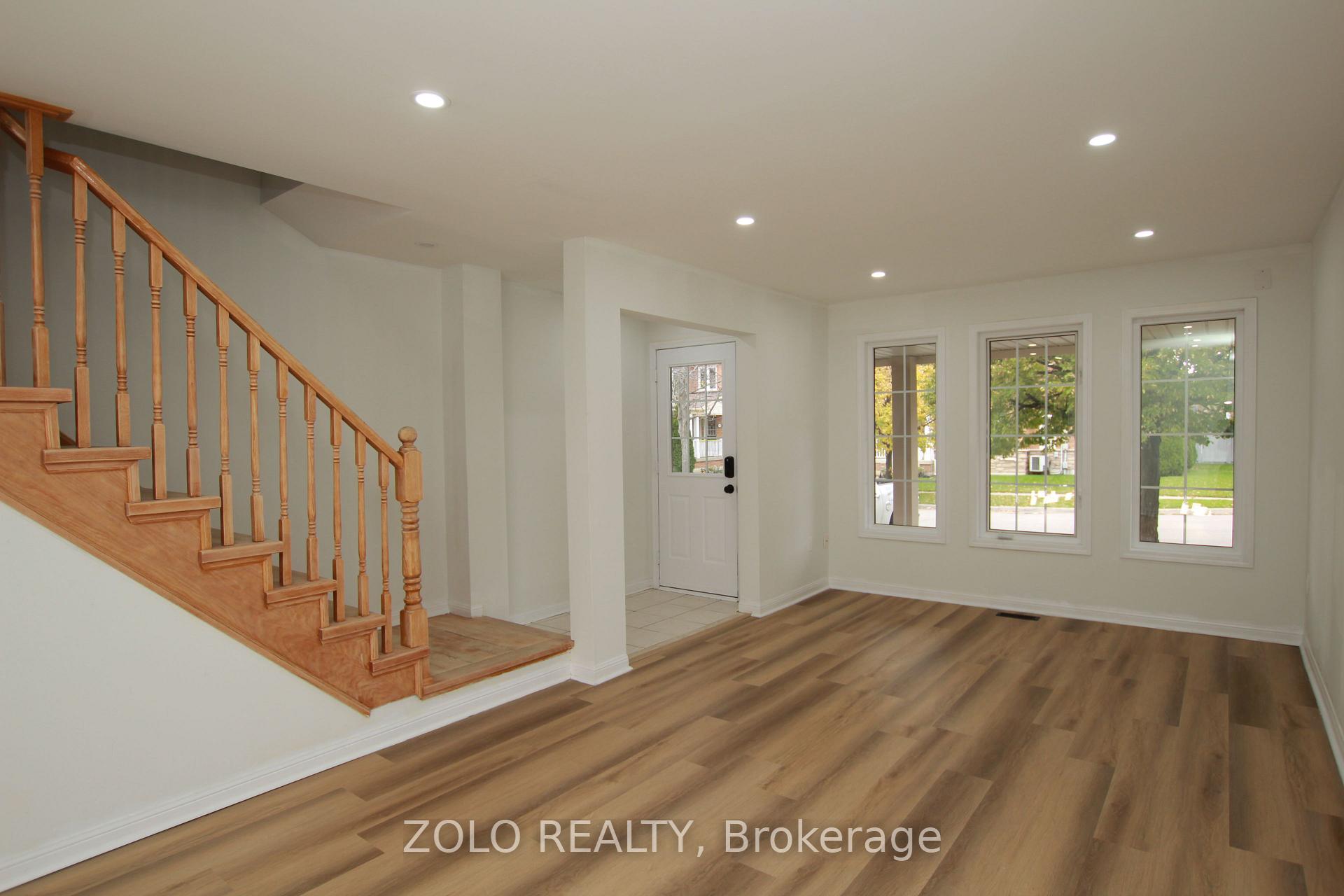 Photo 34 of 226 Equator Crescent N, Vaughan, Vellore Village — HOMEH