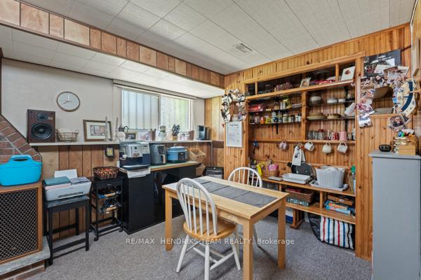 Photo 24 of 33 Meadowbrook Crescent, St. Catharines, Carlton/Bunting — HOMEH