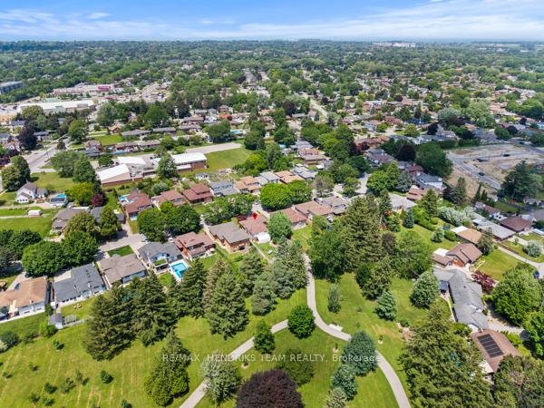 Photo 46 of 33 Meadowbrook Crescent, St. Catharines, Carlton/Bunting — HOMEH