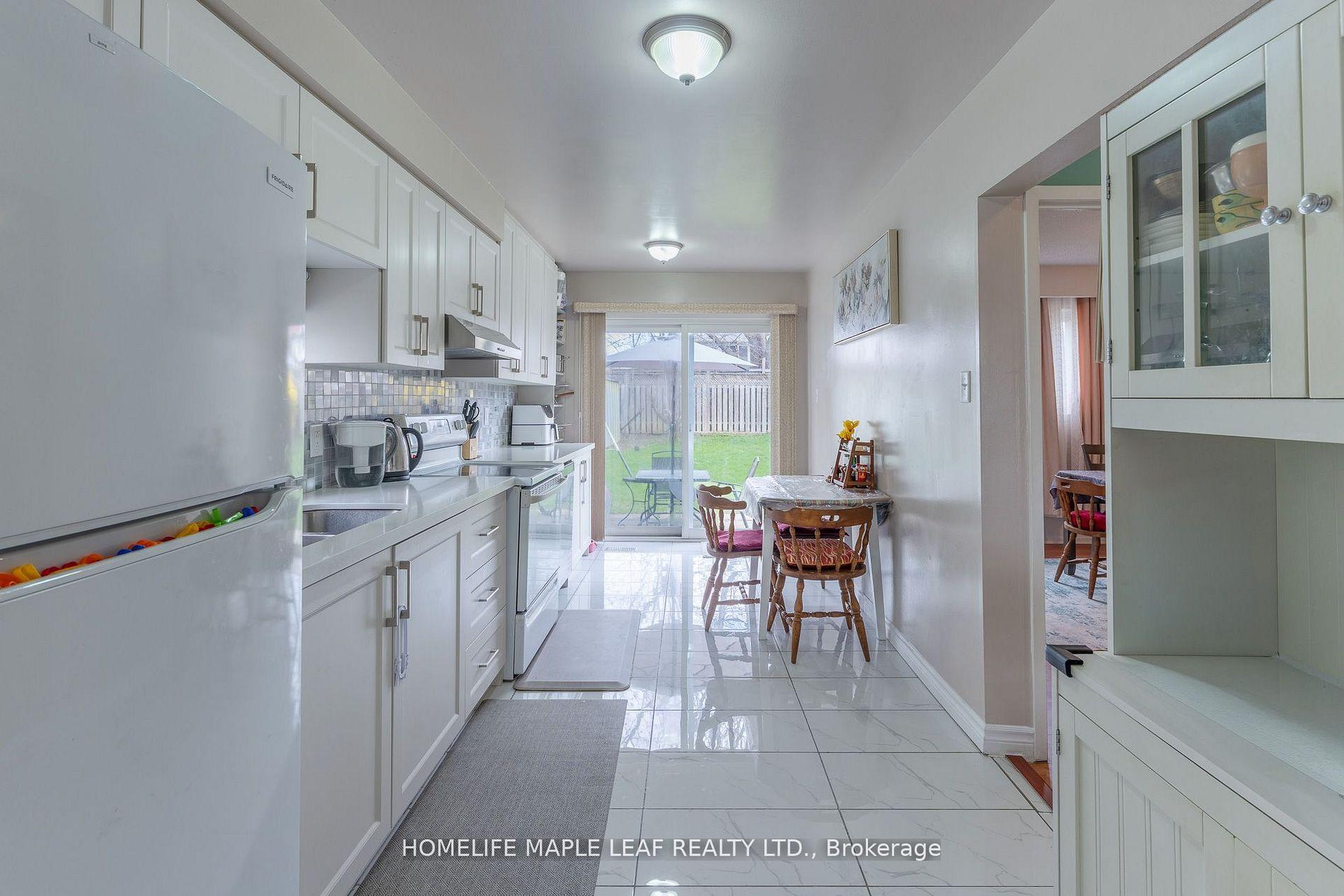 Photo 11 of 148 Hansen Road N, Brampton, Madoc — HOMEH