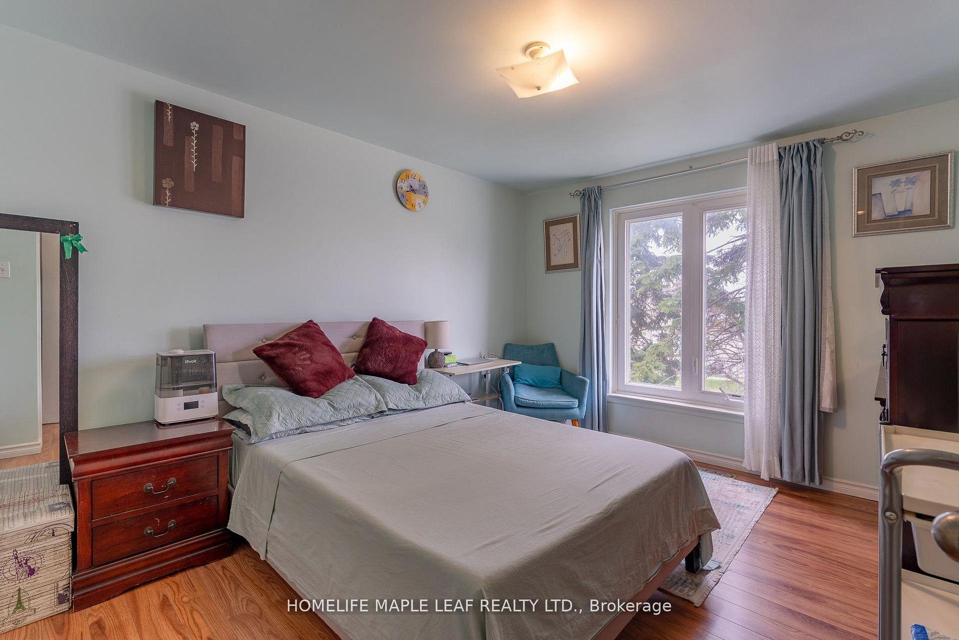 Photo 23 of 148 Hansen Road N, Brampton, Madoc — HOMEH
