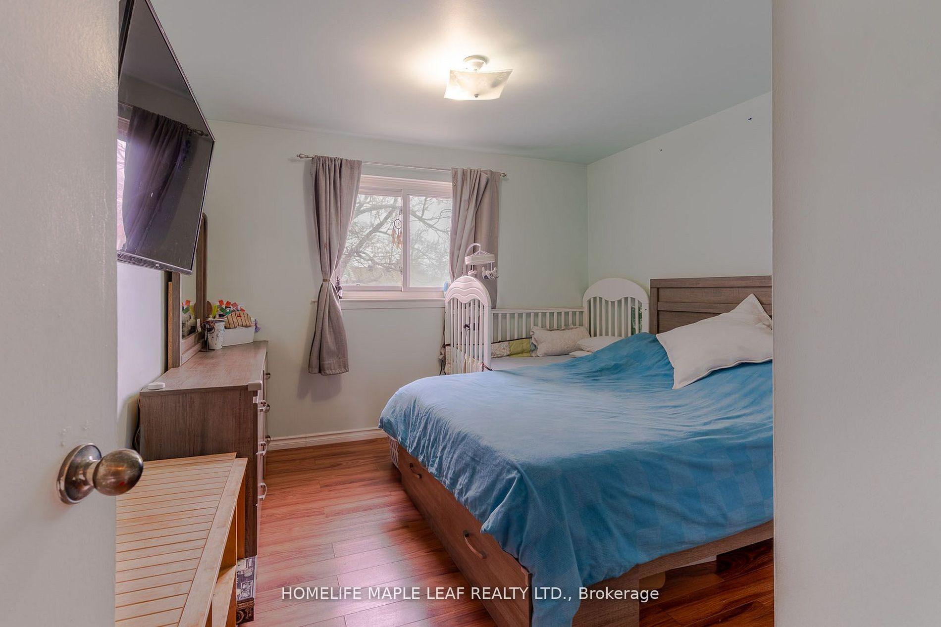 Photo 27 of 148 Hansen Road N, Brampton, Madoc — HOMEH