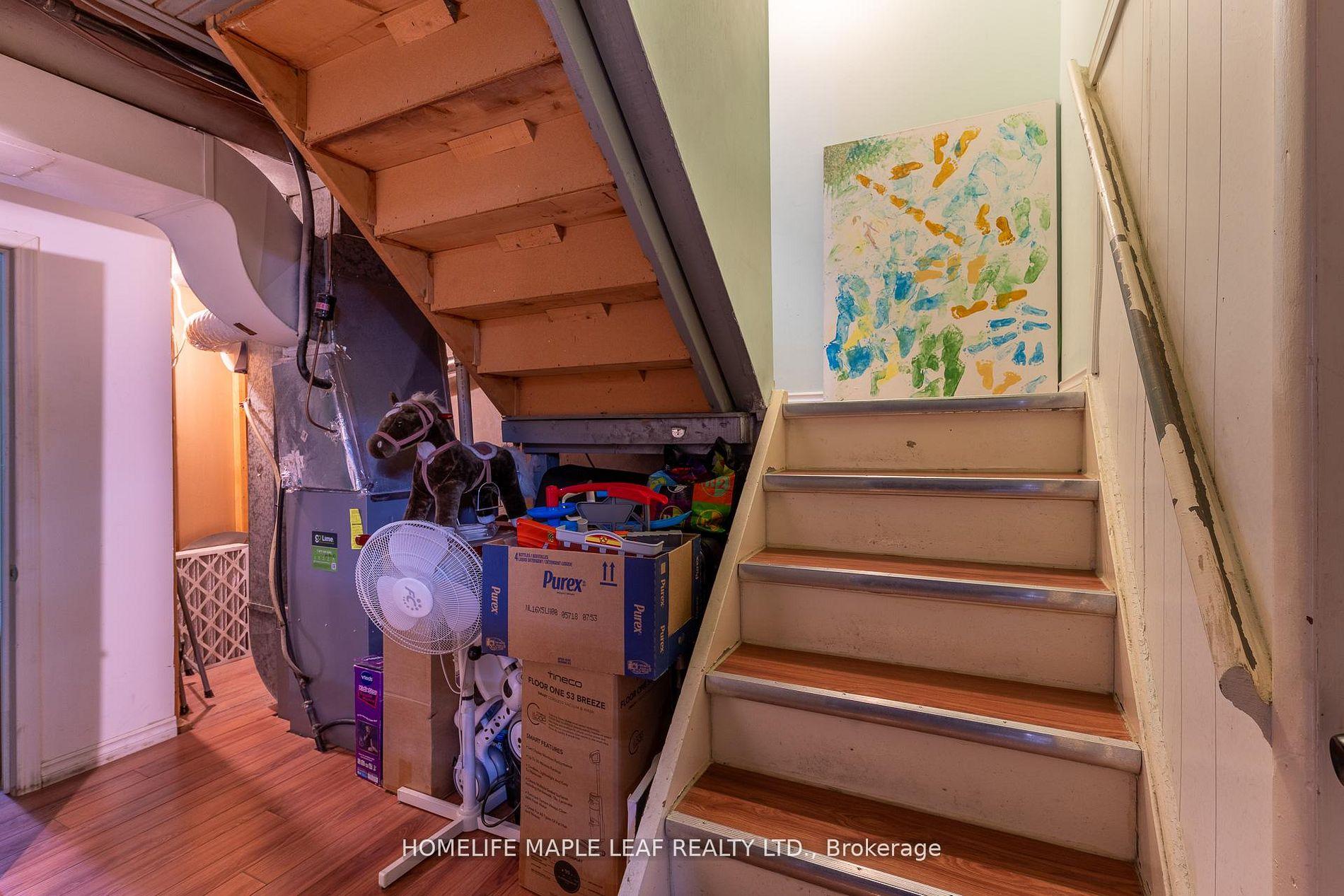 Photo 30 of 148 Hansen Road N, Brampton, Madoc — HOMEH