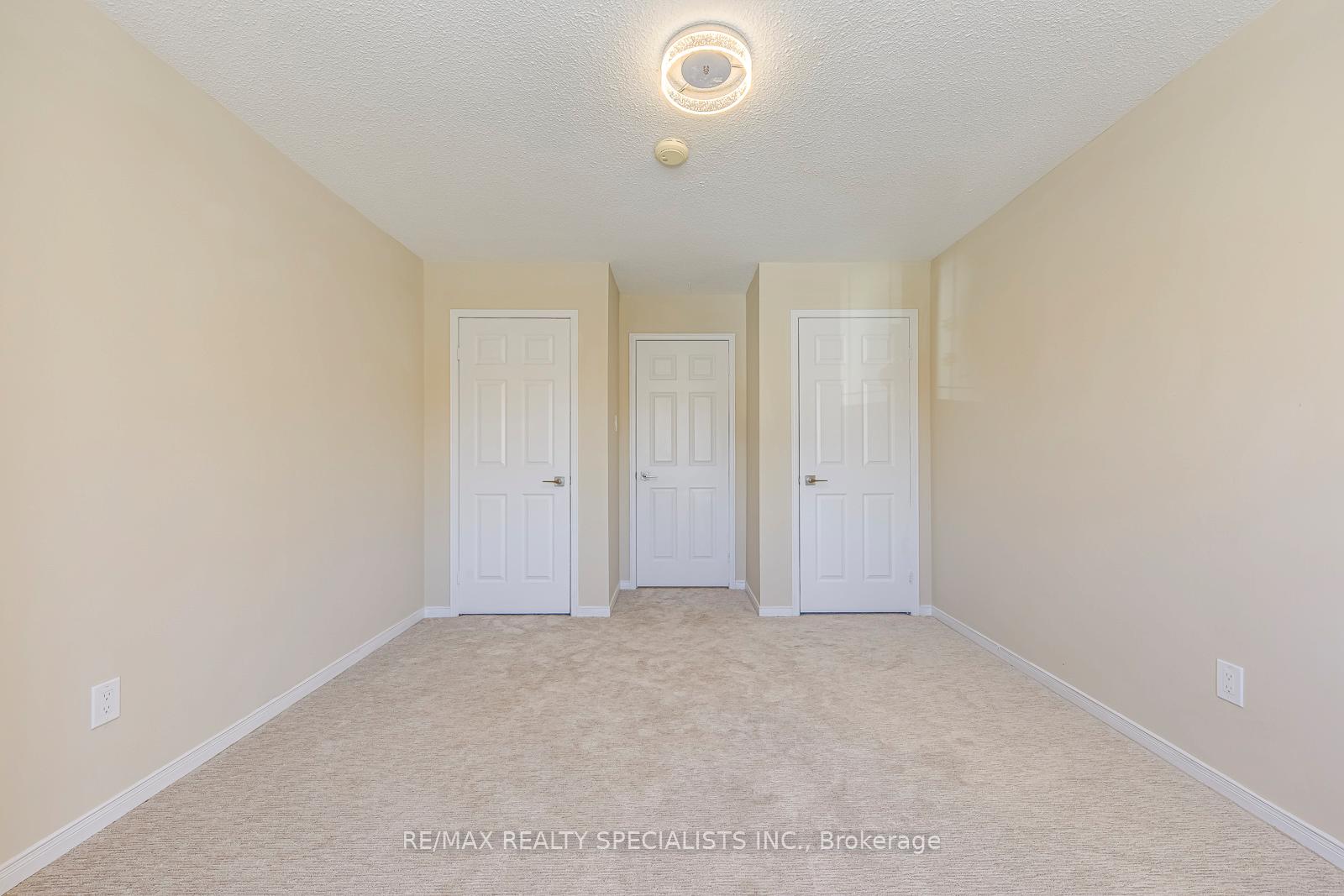 Photo 35 of 102 Sunforest Drive, Brampton, Heart Lake West — HOMEH