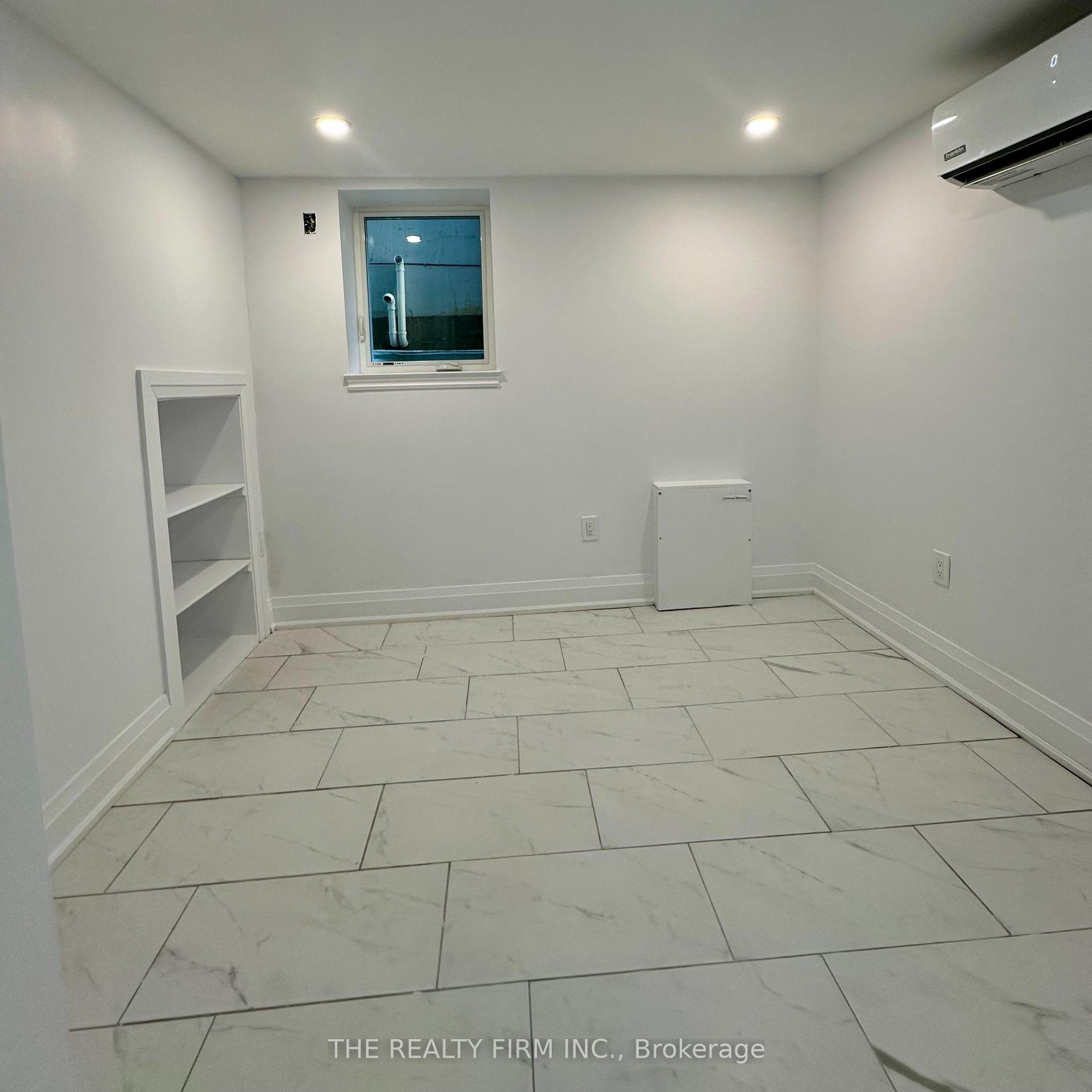 Photo 8 of Unit LOWER, 6 Lapp Street, Toronto, Rockcliffe-Smythe — HOMEH