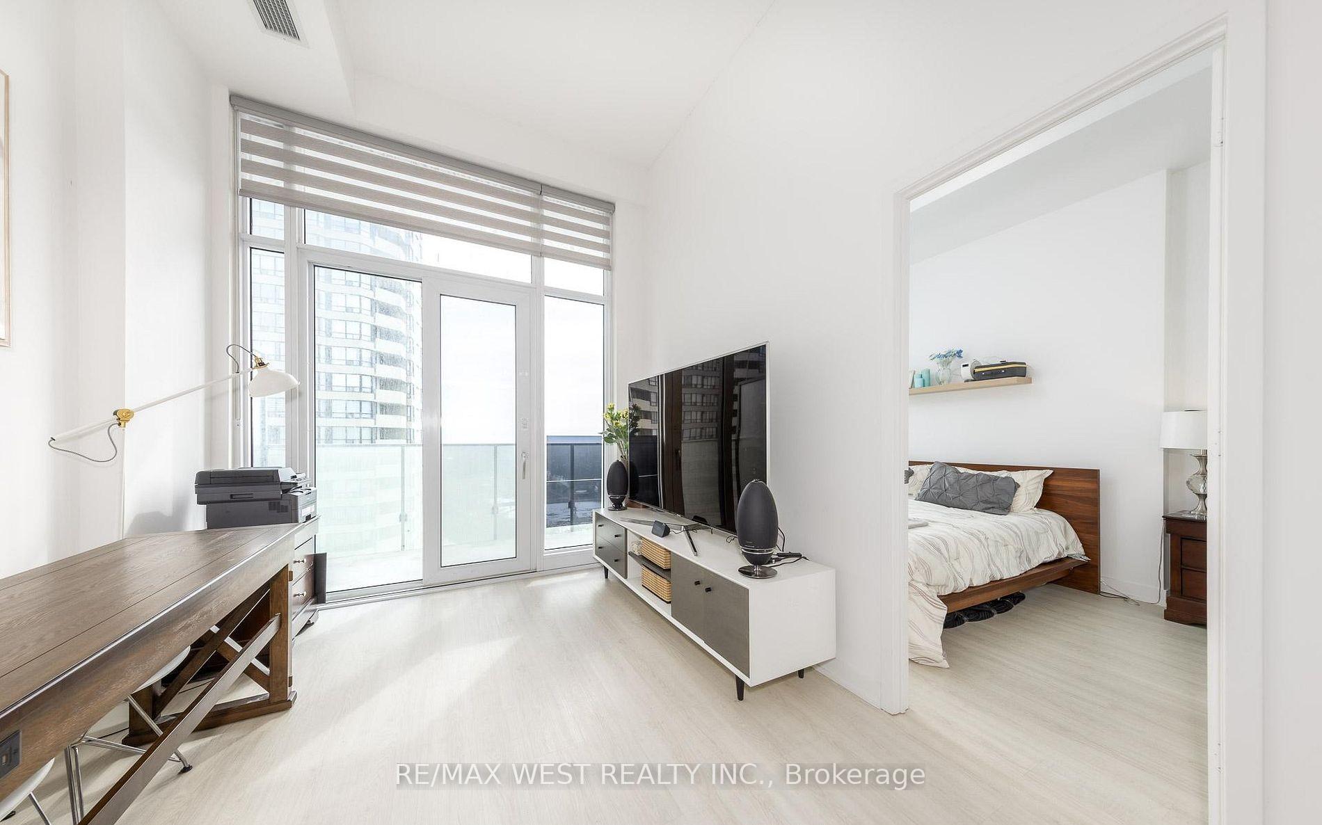 Photo 10 of Unit 621, 3883 Quartz Road, Mississauga, City Centre — HOMEH
