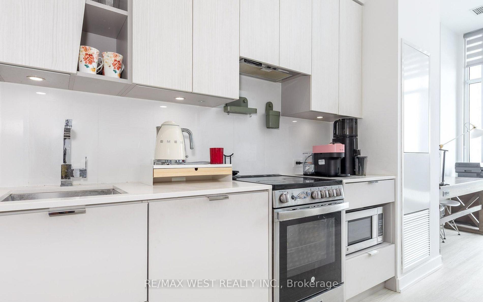 Photo 14 of Unit 621, 3883 Quartz Road, Mississauga, City Centre — HOMEH
