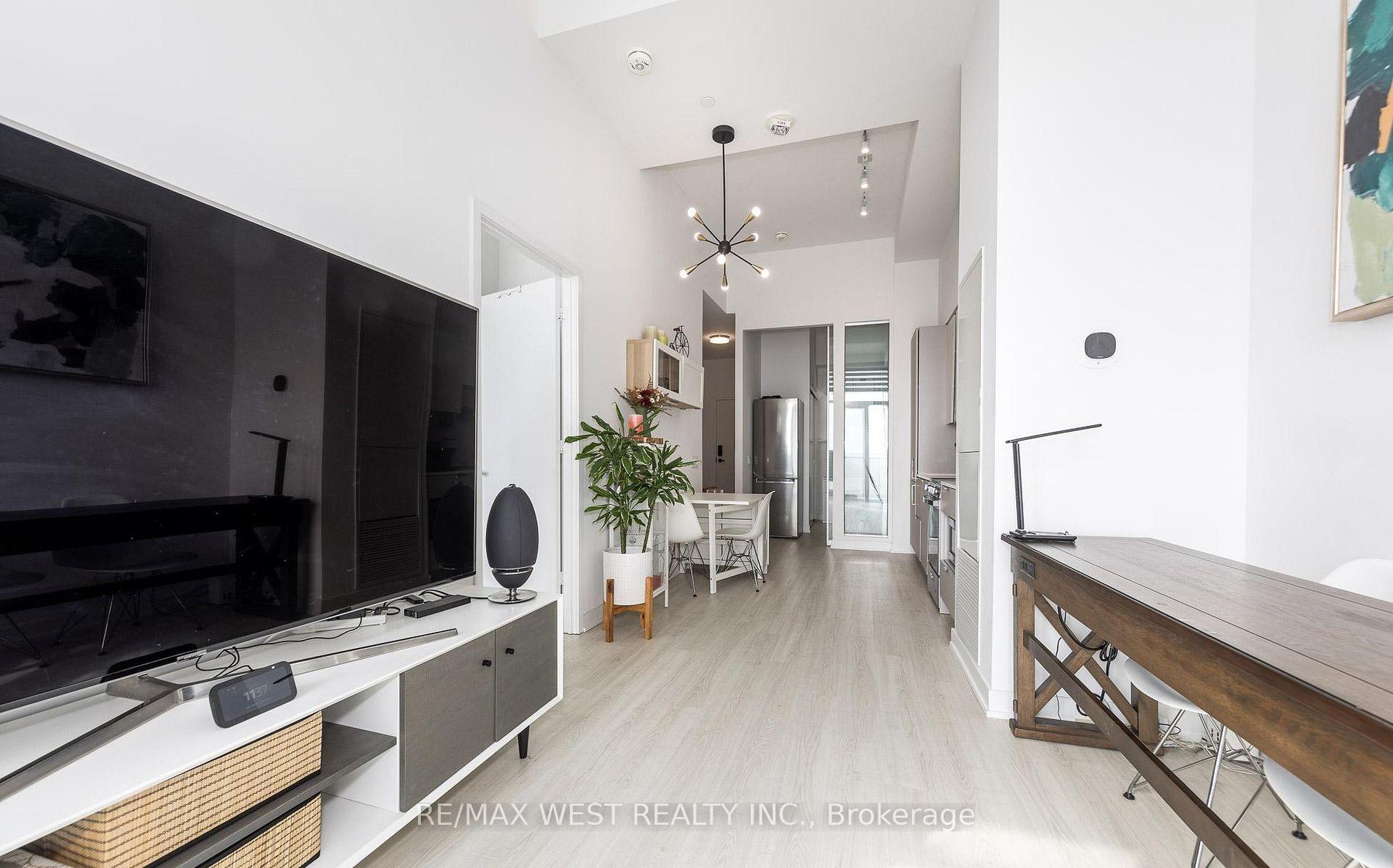 Photo 17 of Unit 621, 3883 Quartz Road, Mississauga, City Centre — HOMEH