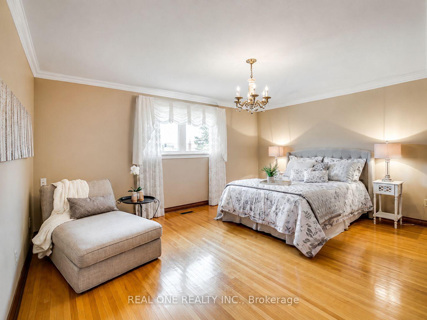Photo 13 of Unit Upper, 2531 Cynara Road, Mississauga, Cooksville — HOMEH