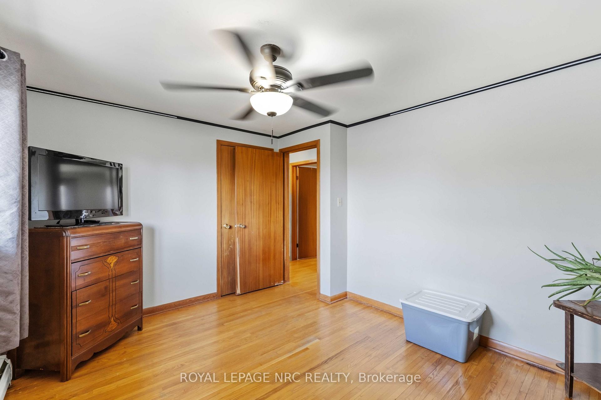 Photo 17 of 4485 Queensway Crescent, Niagara Falls, Morrison — HOMEH