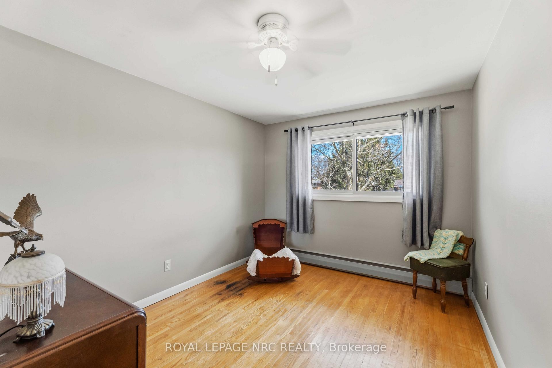 Photo 18 of 4485 Queensway Crescent, Niagara Falls, Morrison — HOMEH