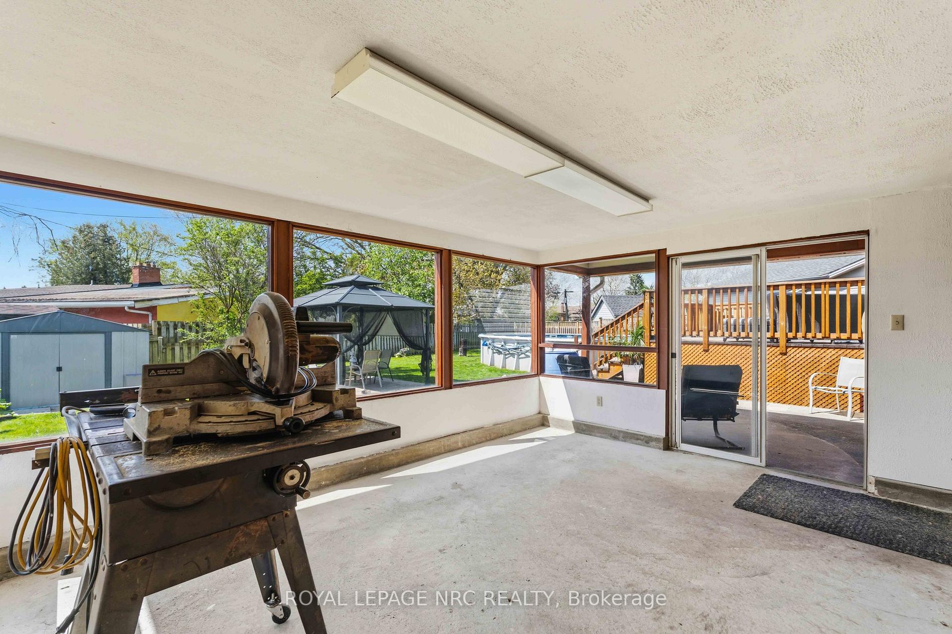 Photo 32 of 4485 Queensway Crescent, Niagara Falls, Morrison — HOMEH