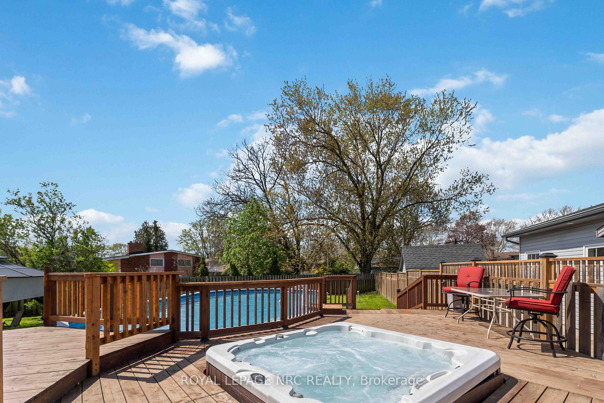 Photo 38 of 4485 Queensway Crescent, Niagara Falls, Morrison — HOMEH