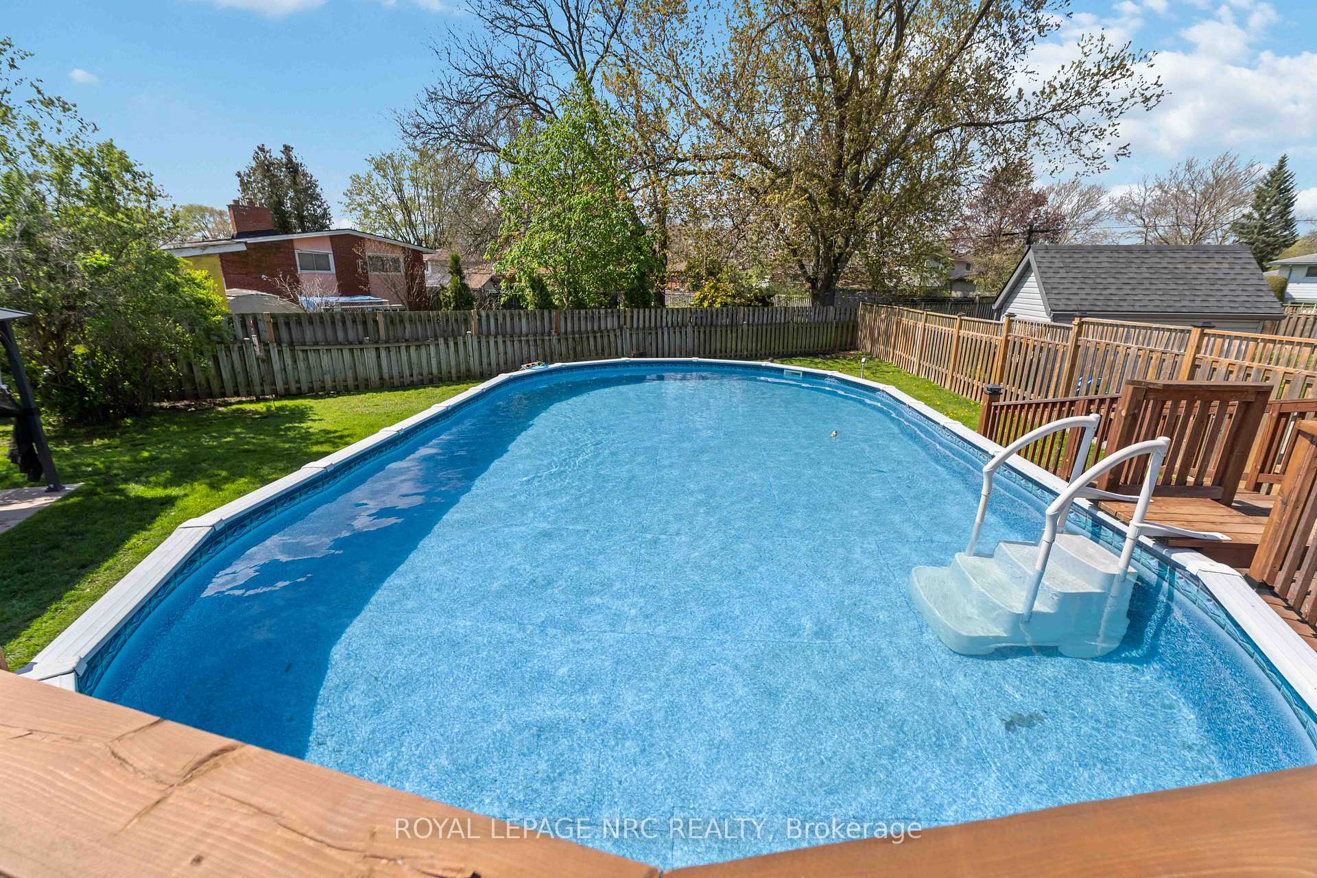 Photo 41 of 4485 Queensway Crescent, Niagara Falls, Morrison — HOMEH