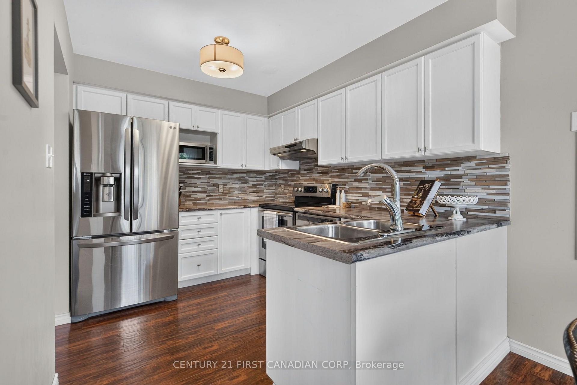 Photo 9 of 1318 Blackmaple Drive, London, East A — HOMEH