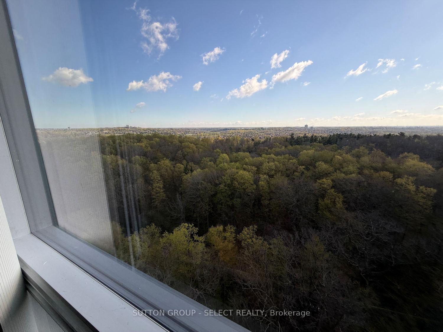 Photo 10 of Unit 1902, 55 Green Valley Drive, Kitchener, Pioneer Park — HOMEH