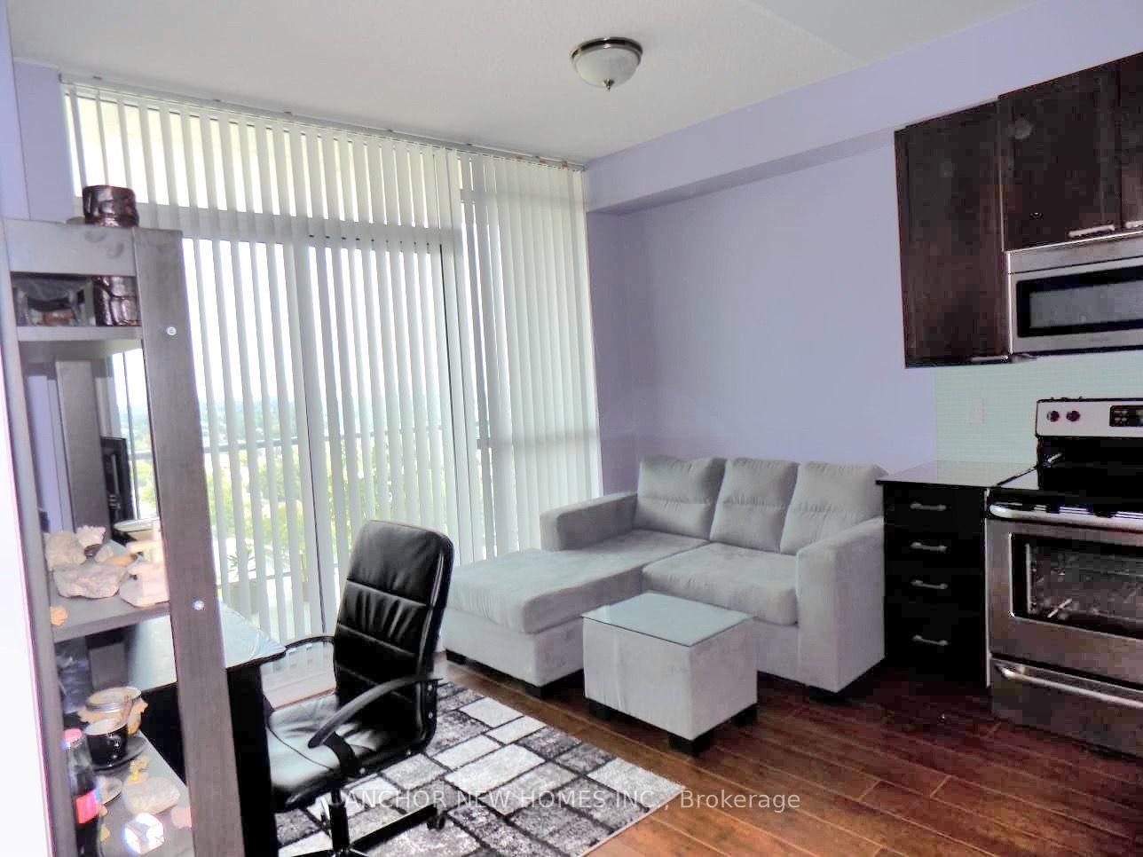 Photo 5 of 1328 Birchmount Road, Scarborough, Wexford-Maryvale — HOMEH