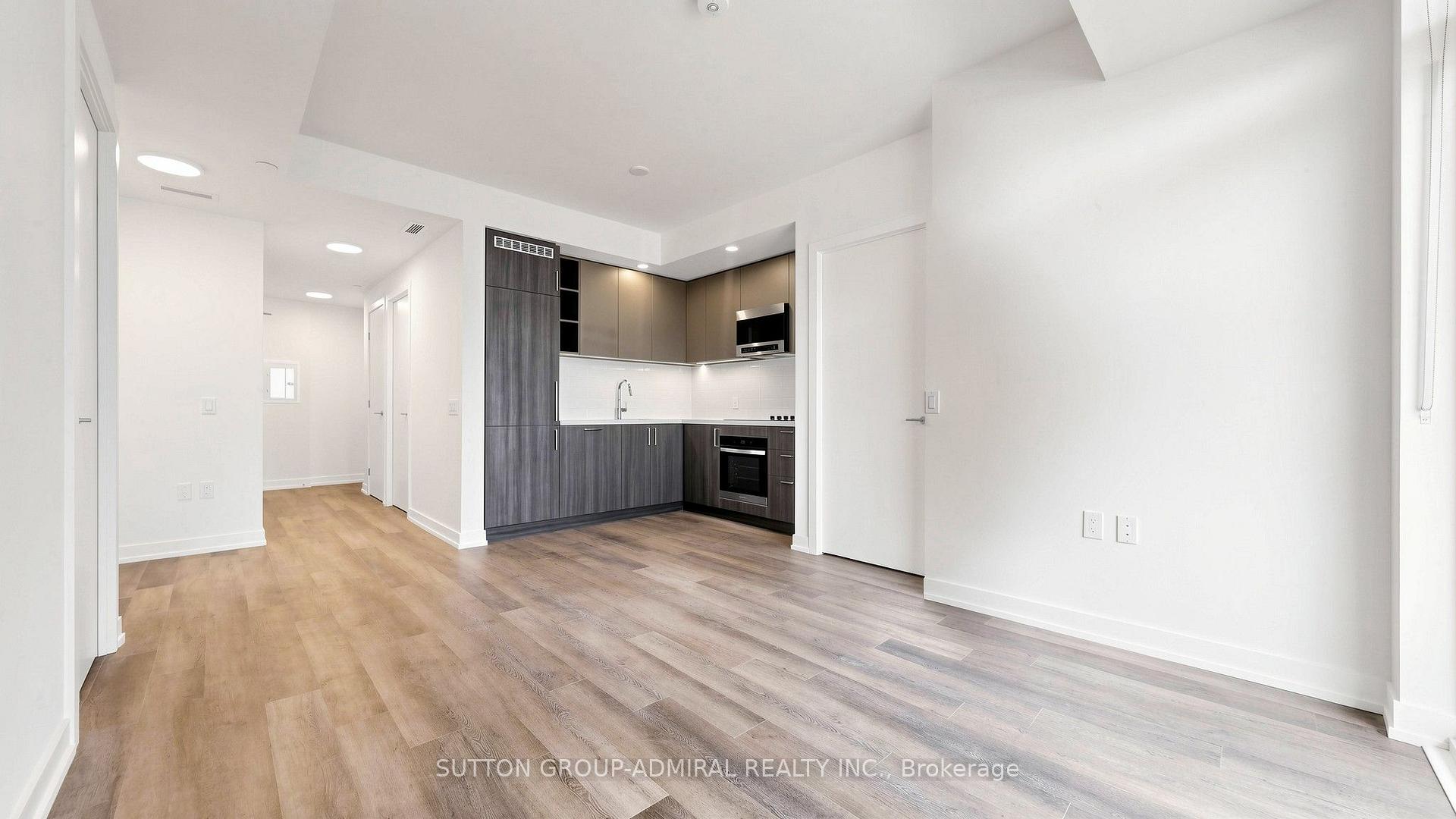 Photo 4 of Unit 1301, 5 Meadowdale Road, Vaughan, Vaughan Corporate Centre — HOMEH