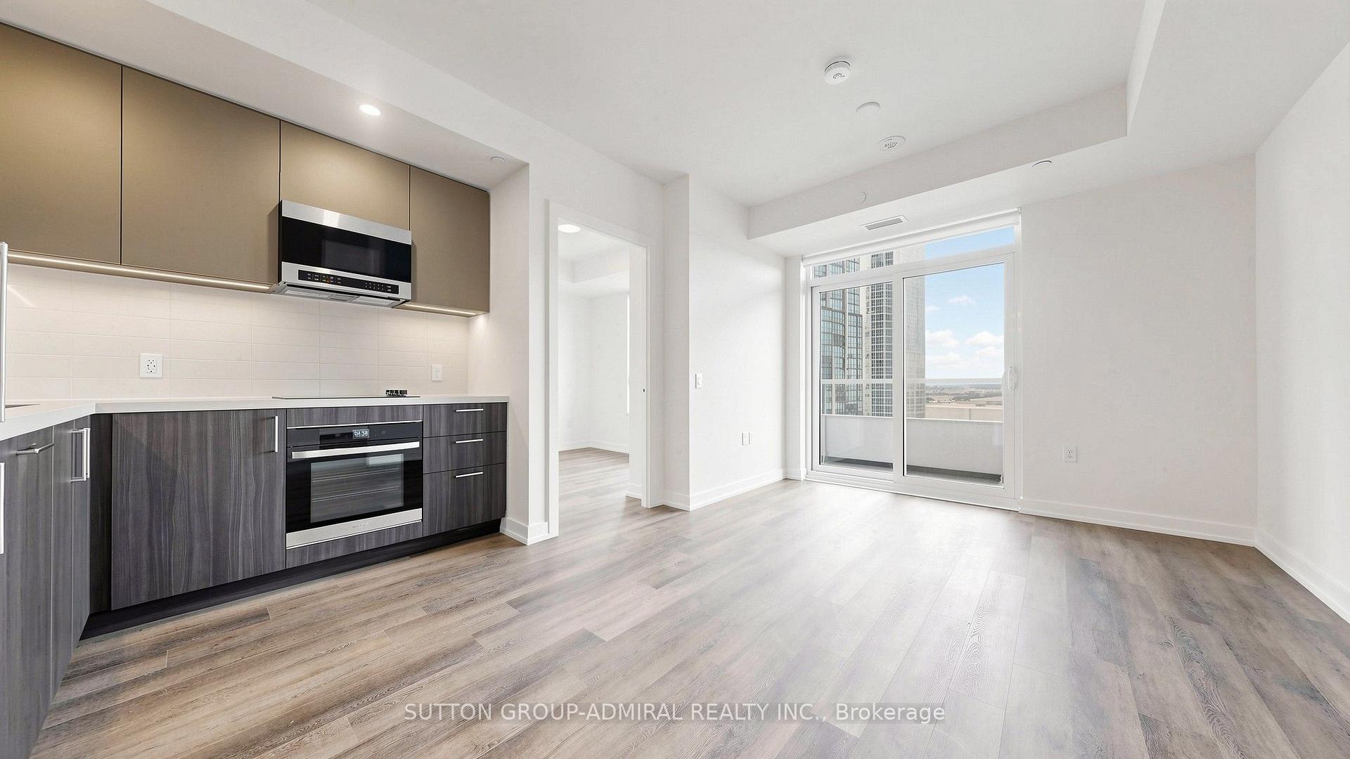 Photo 5 of Unit 1301, 5 Meadowdale Road, Vaughan, Vaughan Corporate Centre — HOMEH