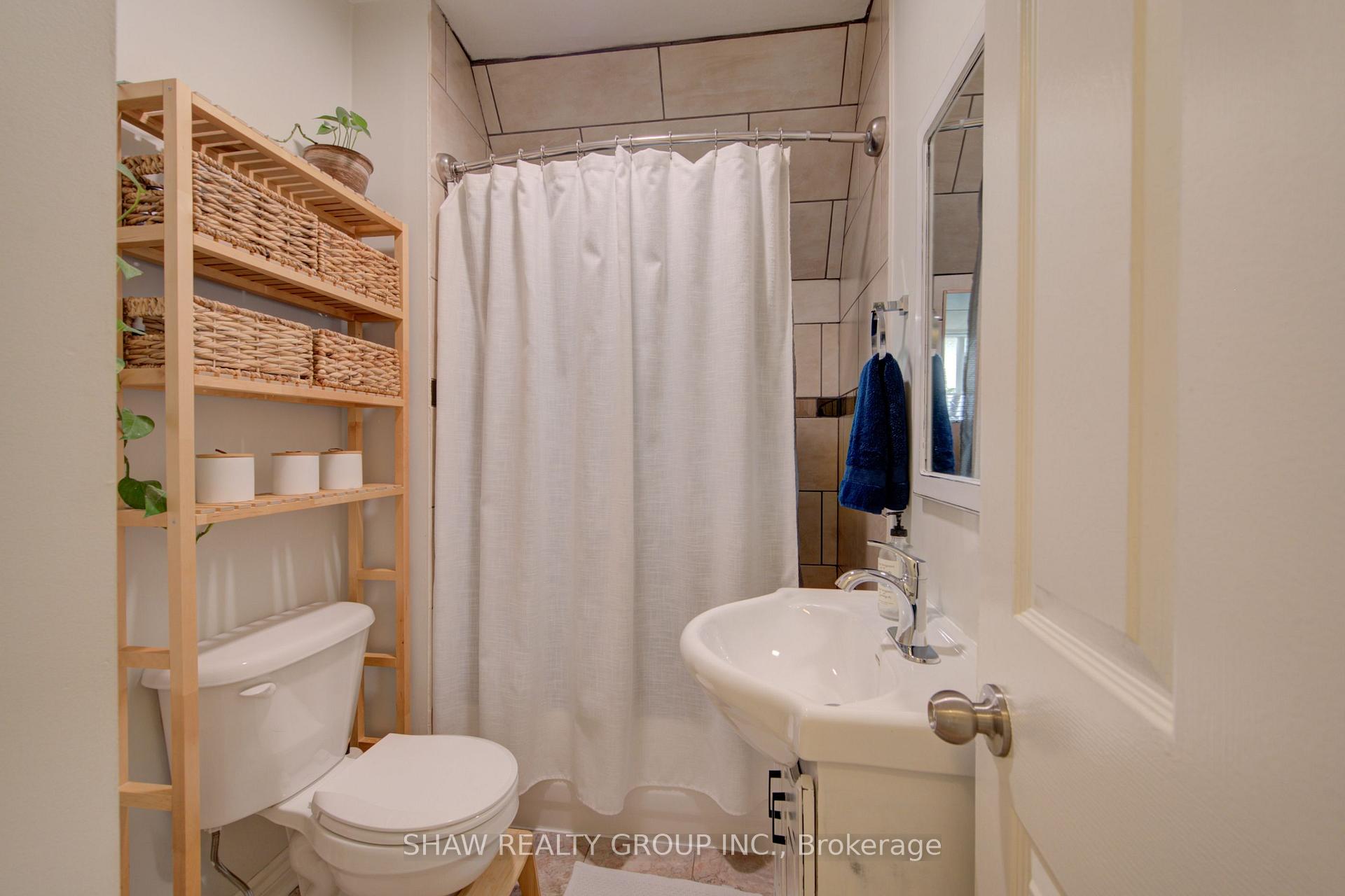 Photo 37 of 15 Gilholm Avenue, Cambridge, St. Andrews Estates — HOMEH