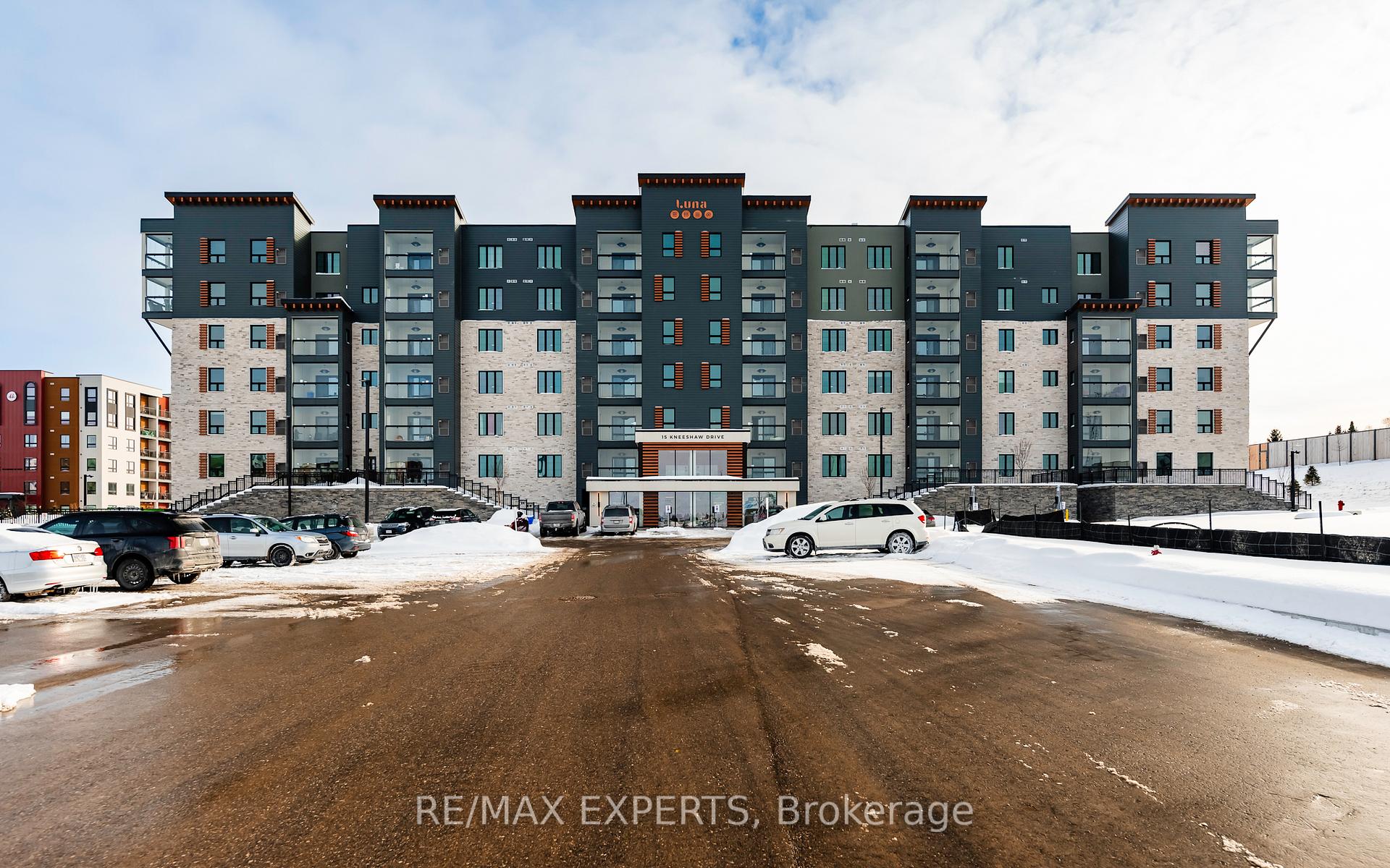 Front of Unit 409, 15 Kneeshaw Drive