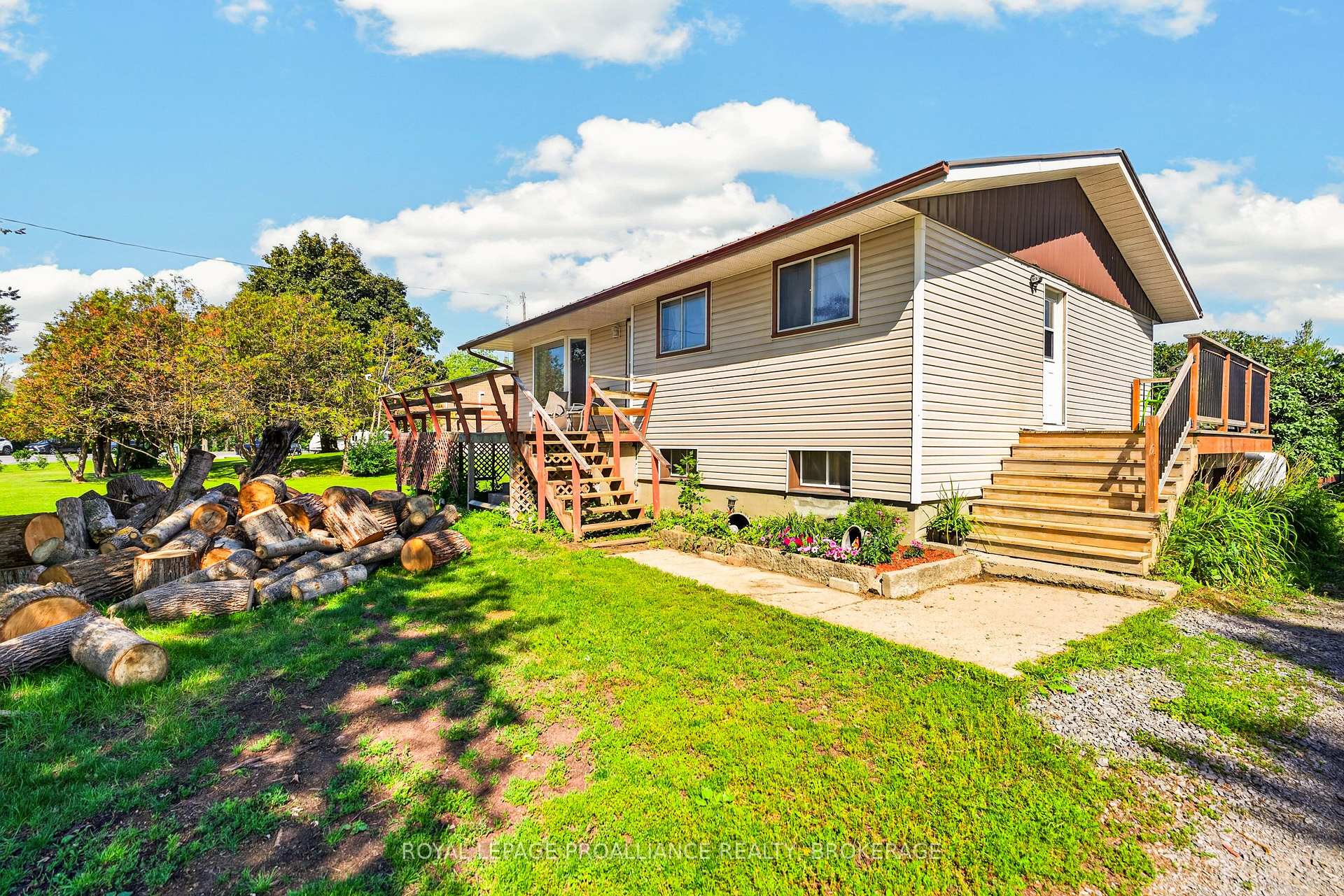 Photo of 3670 Smith Road