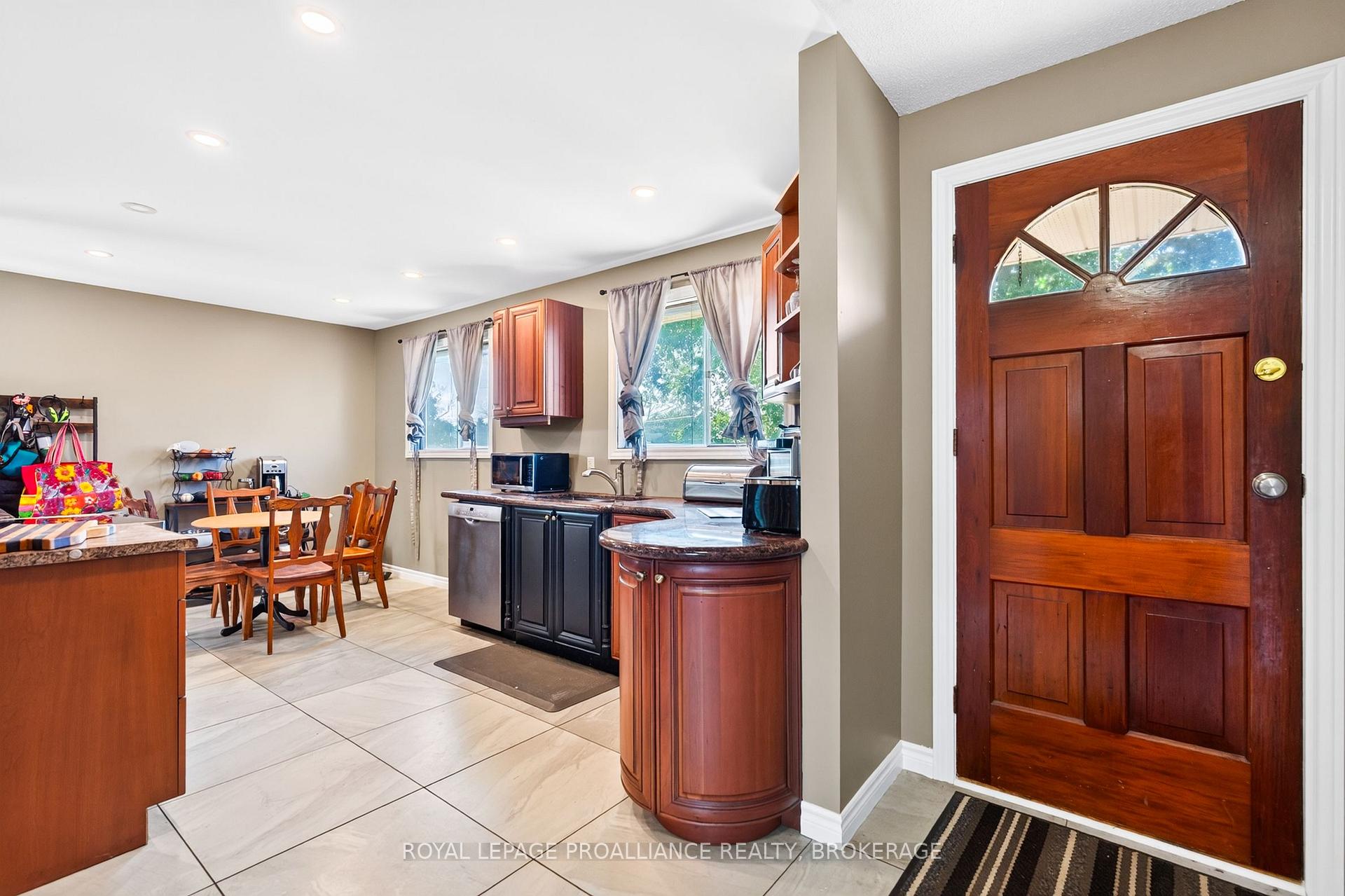 Photo 9 of 3670 Smith Road, Kingston, City North of 401 — HOMEH