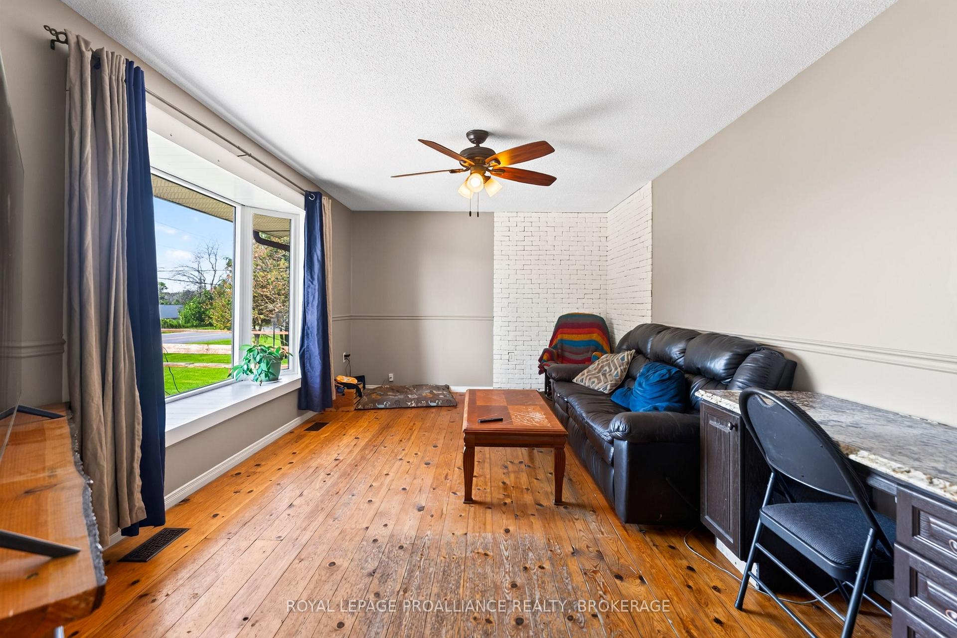 Photo 10 of 3670 Smith Road, Kingston, City North of 401 — HOMEH