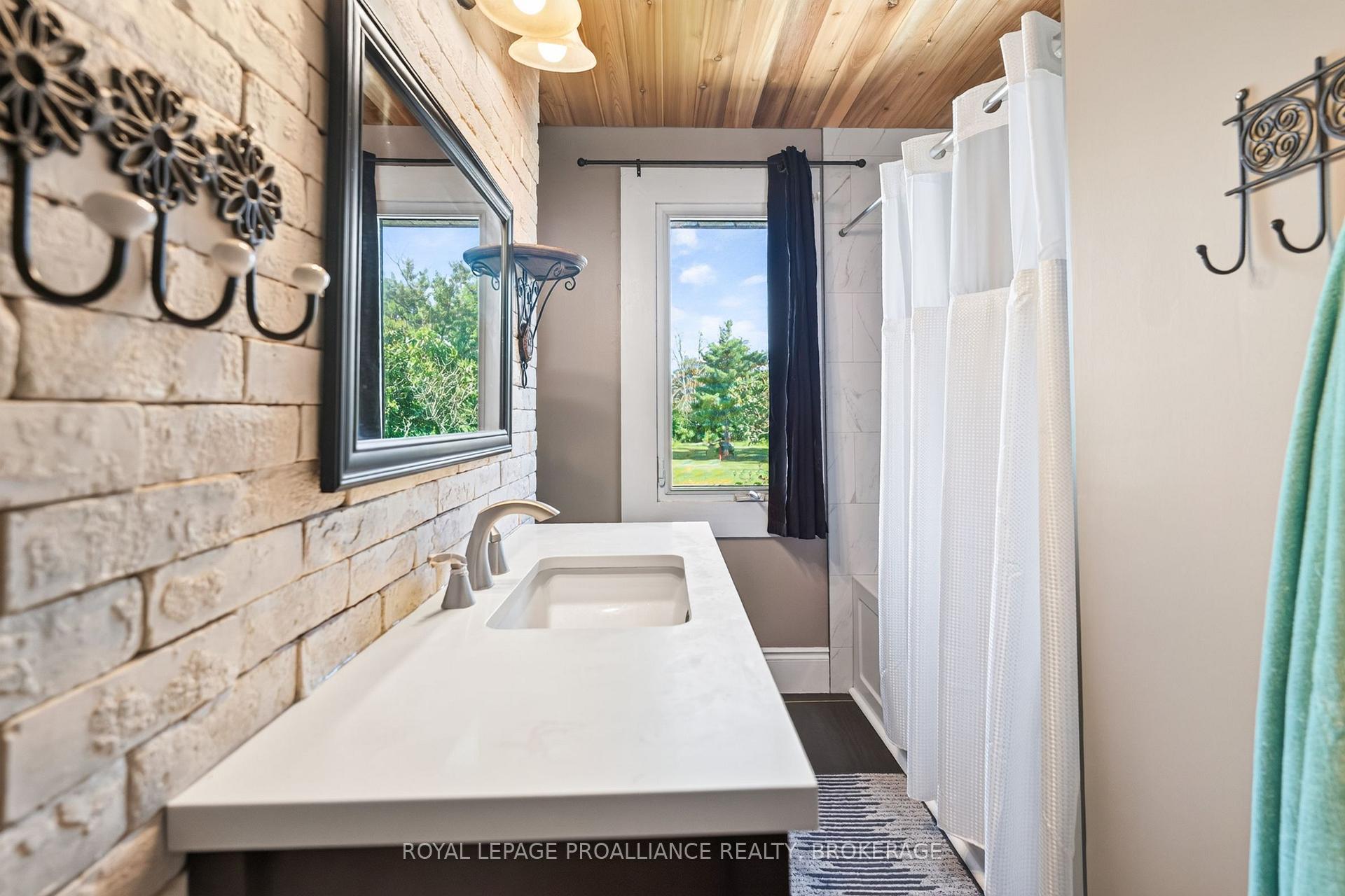 Photo 26 of 3670 Smith Road, Kingston, City North of 401 — HOMEH