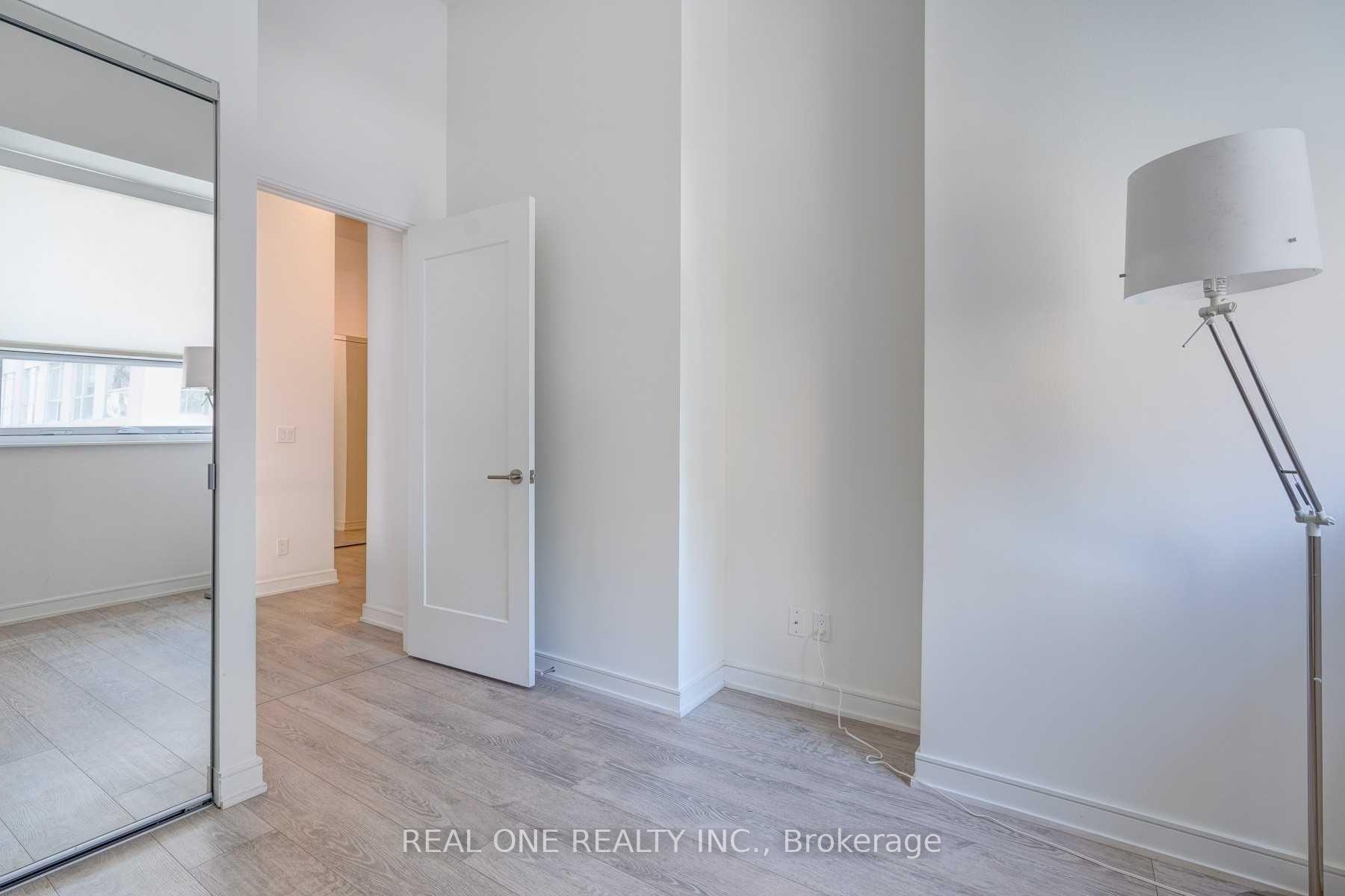 Photo 12 of Unit 503, 88 Scott Street, Toronto, Church-Yonge Corridor — HOMEH