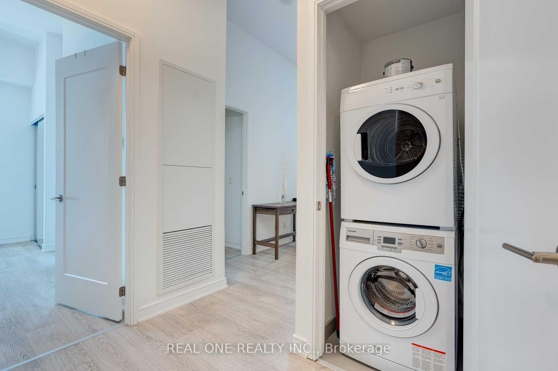 Photo 14 of Unit 503, 88 Scott Street, Toronto, Church-Yonge Corridor — HOMEH