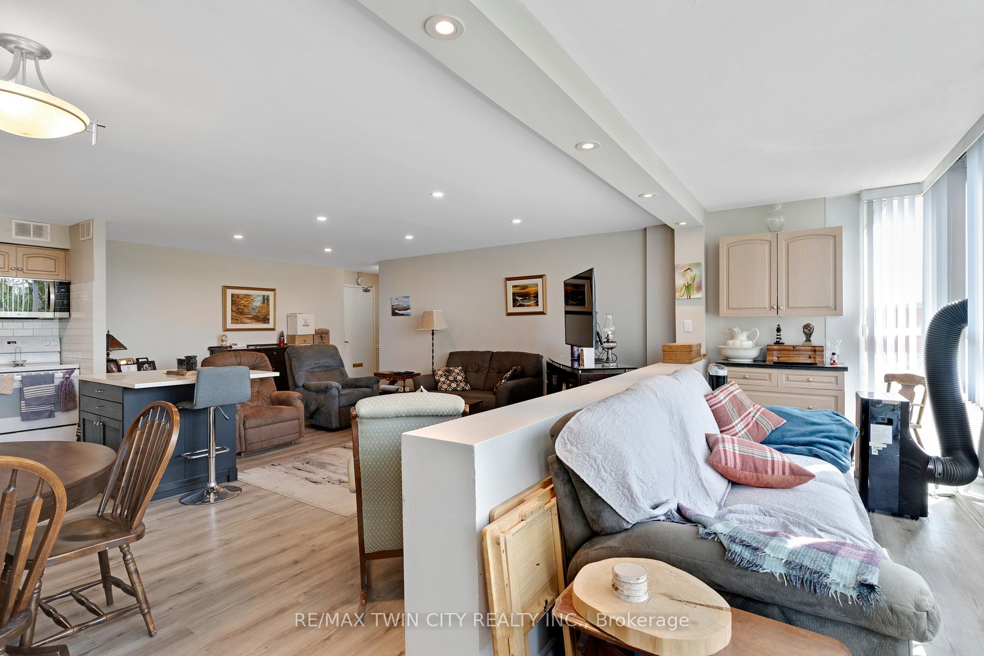 Photo 13 of Unit 306, 24 Midland Drive, Kitchener, Stanley Park — HOMEH