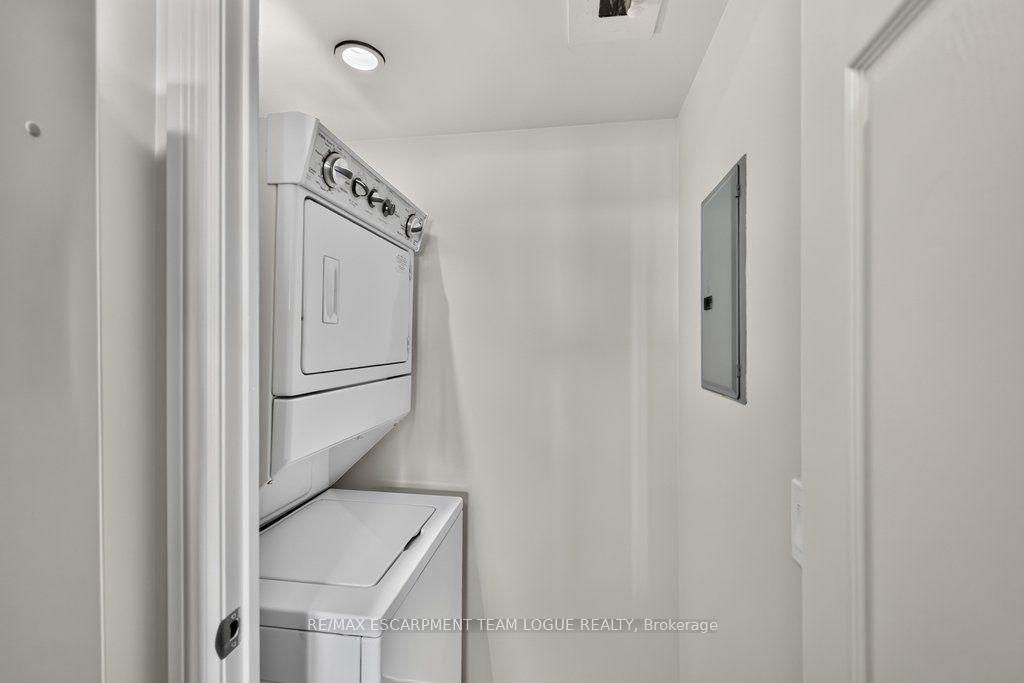 Photo 20 of Unit 604, 2325 Central Park Drive, Oakville, River Oaks — HOMEH