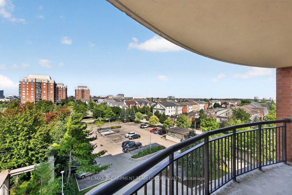 Photo 24 of Unit 604, 2325 Central Park Drive, Oakville, River Oaks — HOMEH