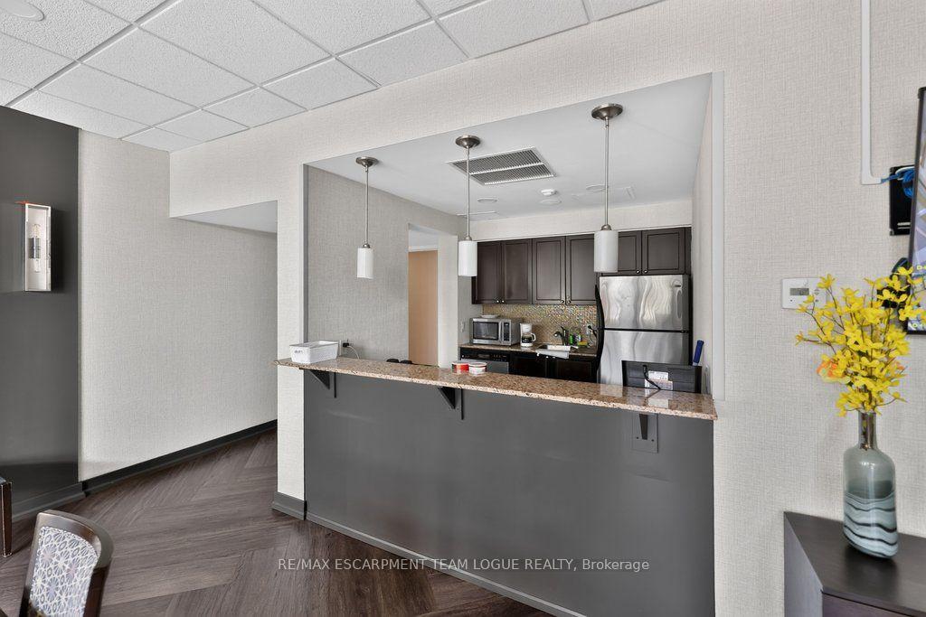 Photo 29 of Unit 604, 2325 Central Park Drive, Oakville, River Oaks — HOMEH