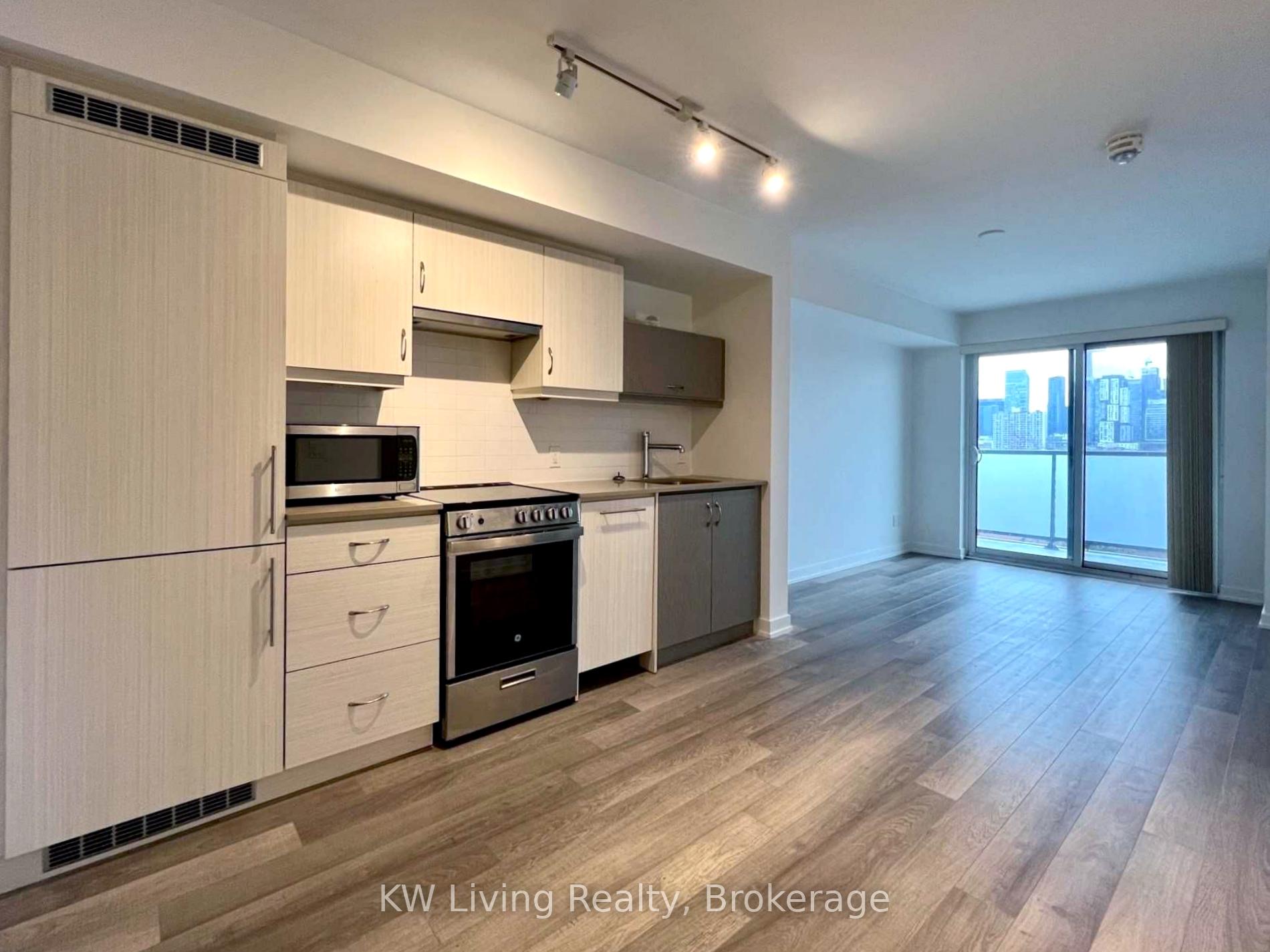 Photo 2 of Unit 601, 181 Huron Street, Toronto, Kensington-Chinatown — HOMEH