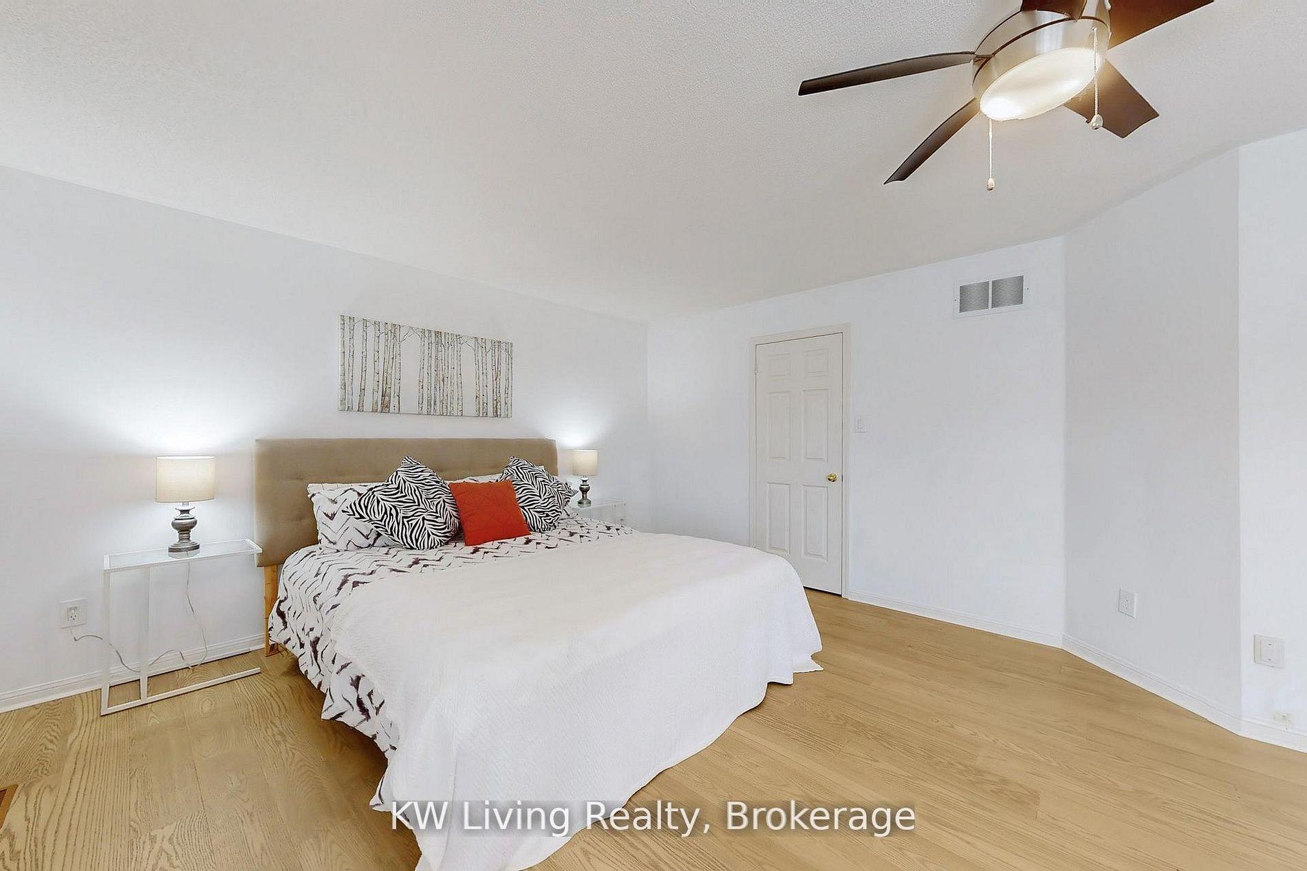 Photo 18 of 76 Spooner Crescent, Cambridge, Clemens Mills/Saginaw — HOMEH