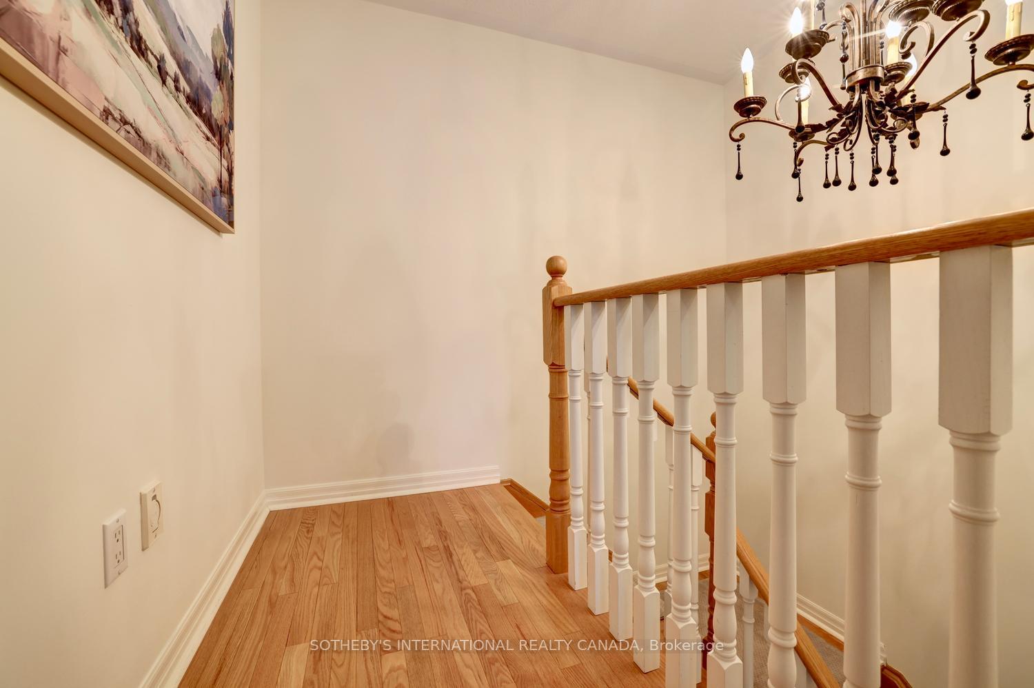 Photo 41 of 112 Waterside Drive, Mississauga, Port Credit — HOMEH