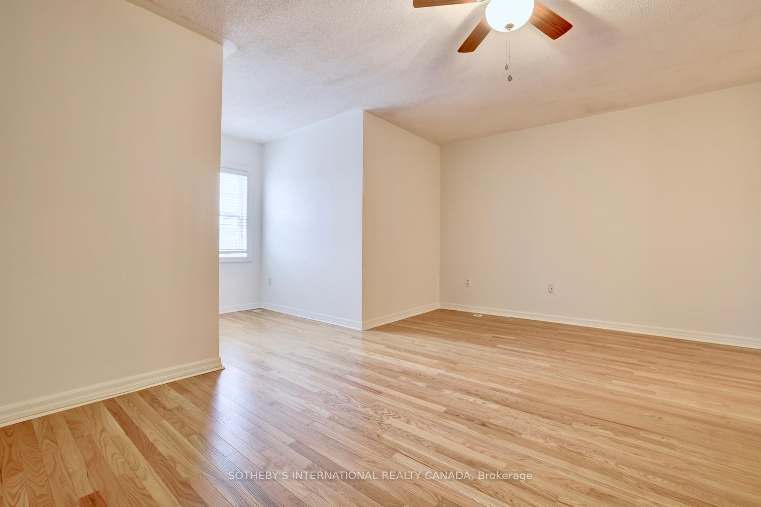 Photo 42 of 112 Waterside Drive, Mississauga, Port Credit — HOMEH