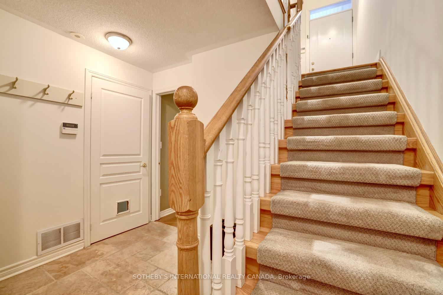 Photo 44 of 112 Waterside Drive, Mississauga, Port Credit — HOMEH