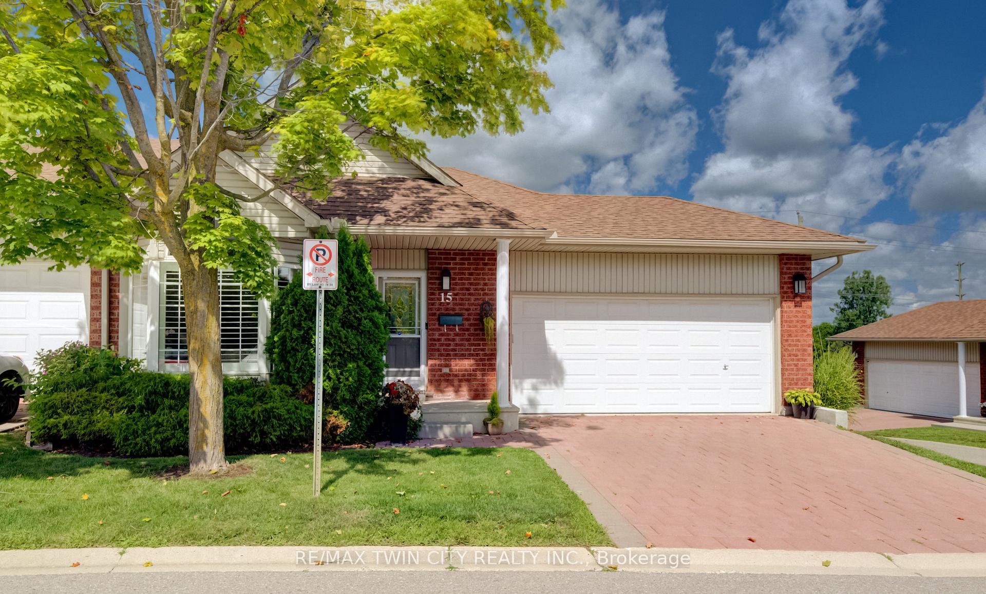 Photo 2 of 360 Erbsville Road, Waterloo, Upper Beechwood — HOMEH