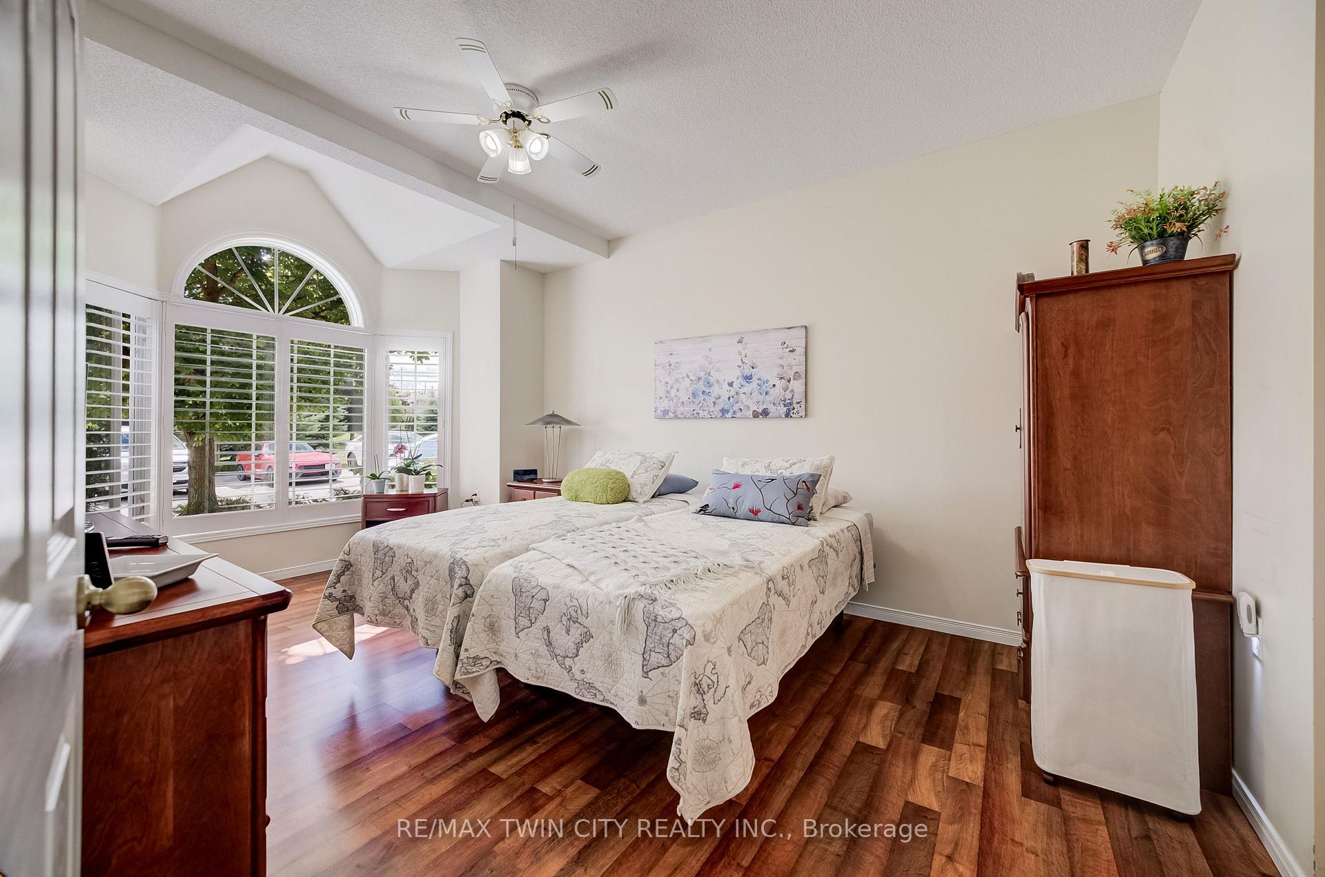 Photo 16 of 360 Erbsville Road, Waterloo, Upper Beechwood — HOMEH